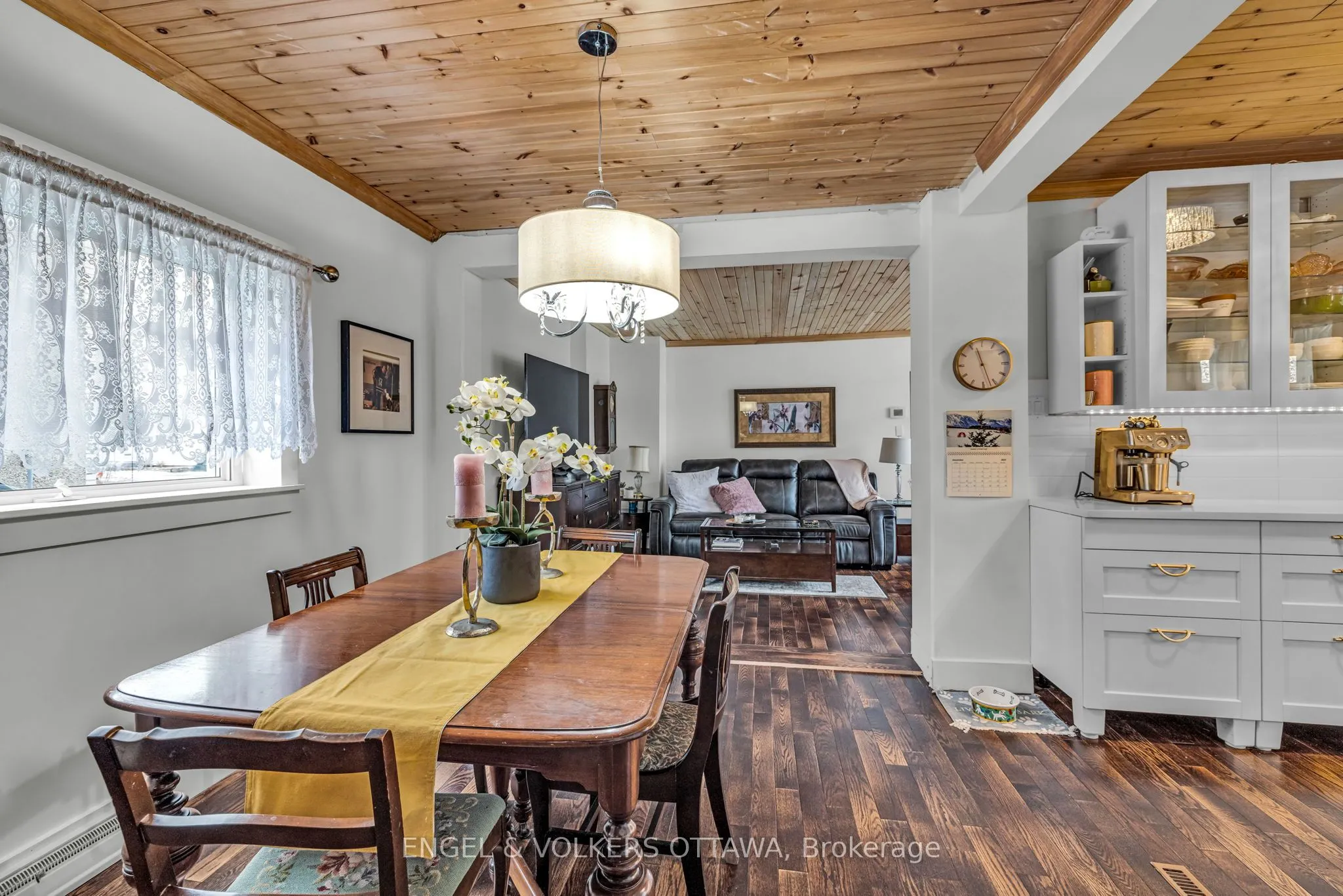 201 - 203 Heritage Maple Way