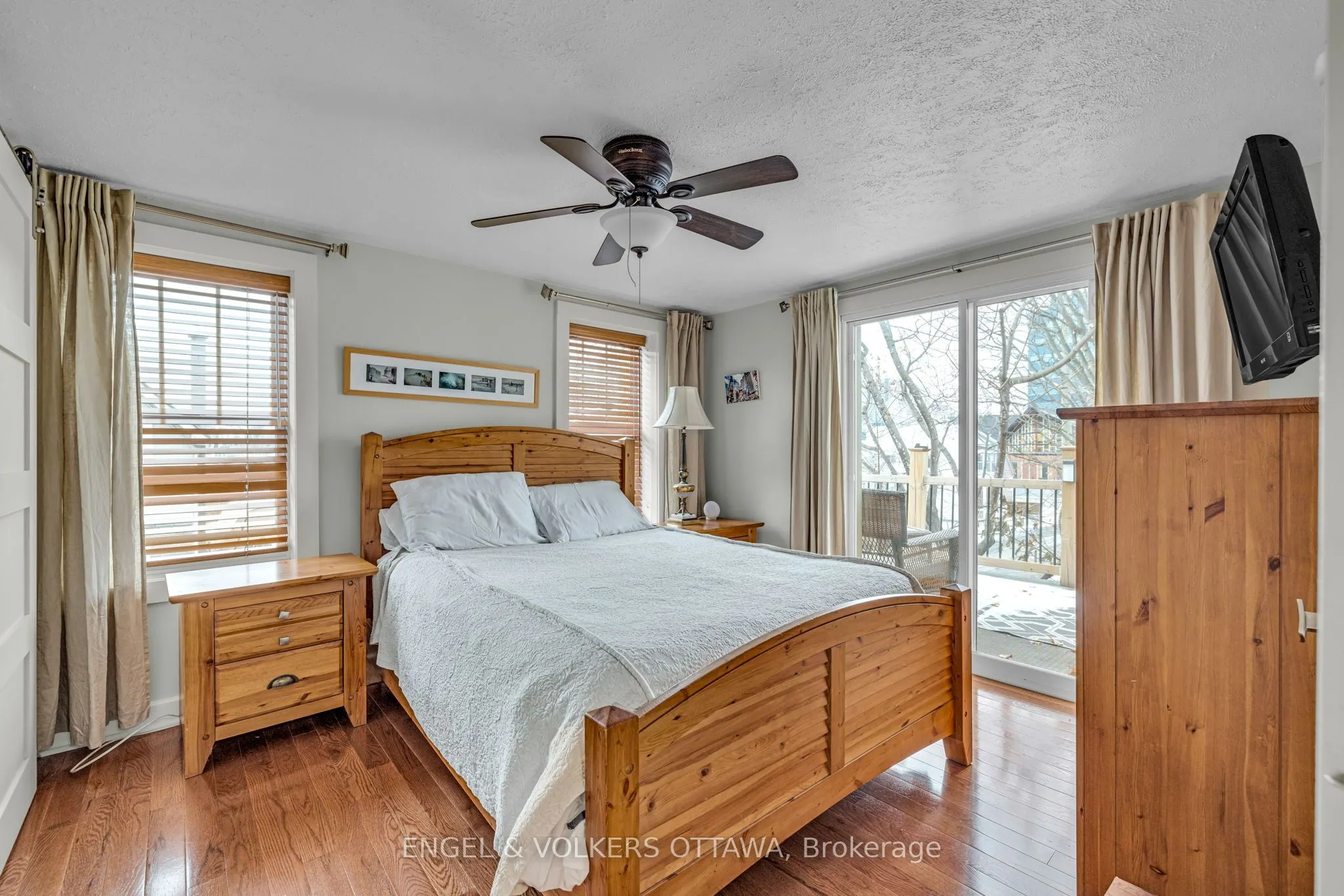 201 - 203 Heritage Maple Way