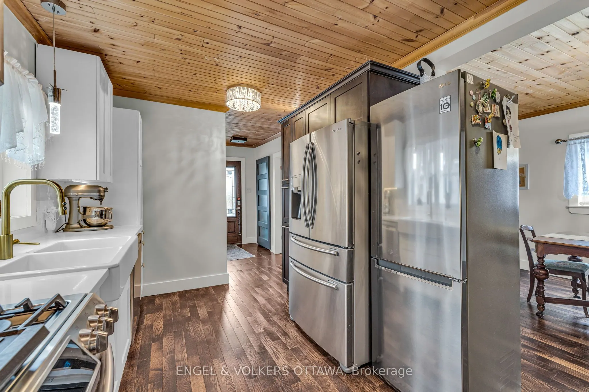 201 - 203 Heritage Maple Way