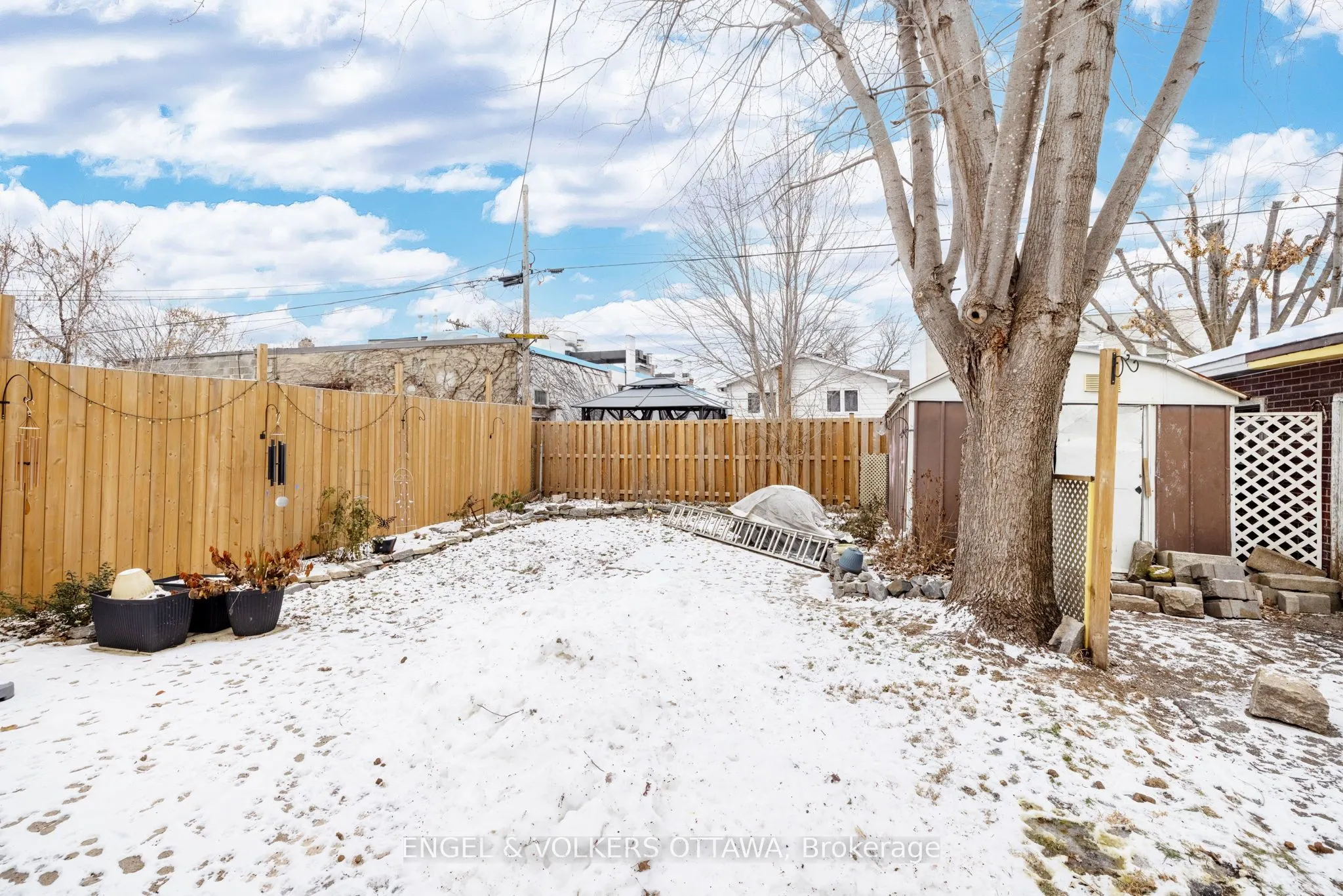201 - 203 Heritage Maple Way