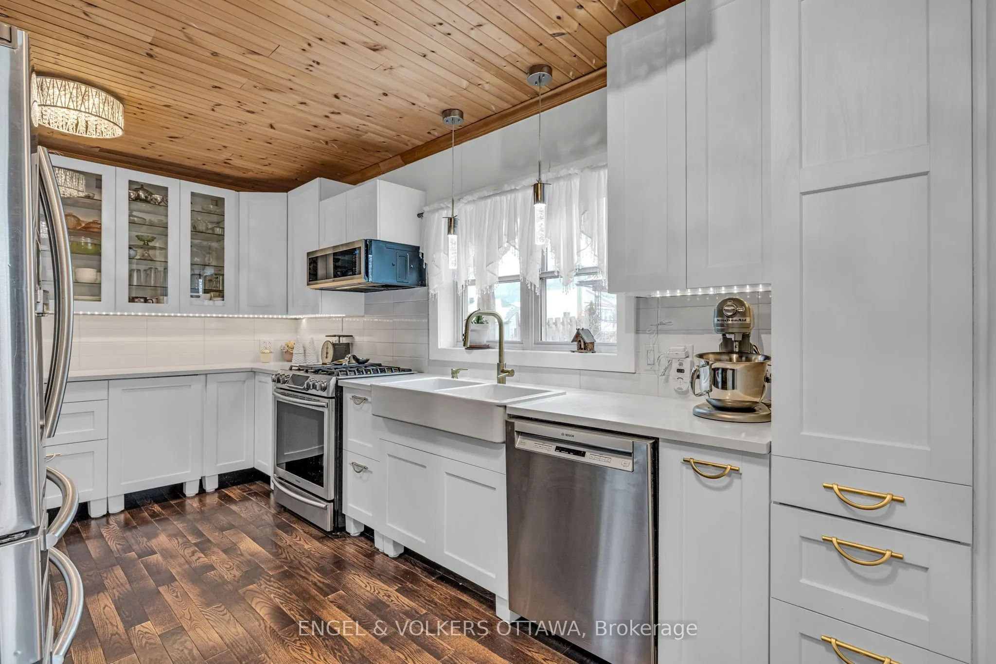 201 - 203 Heritage Maple Way