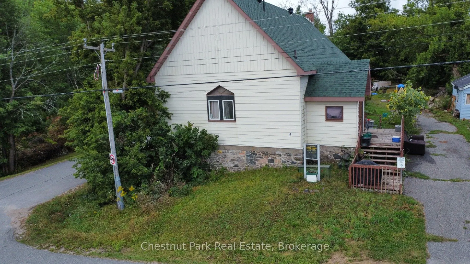 35 MUSKOKA Road