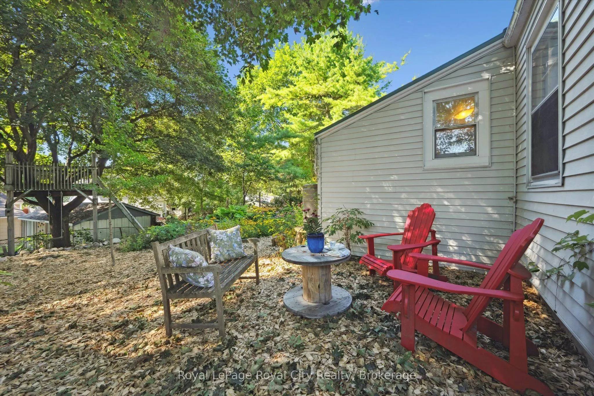 32 Merritt Boulevard