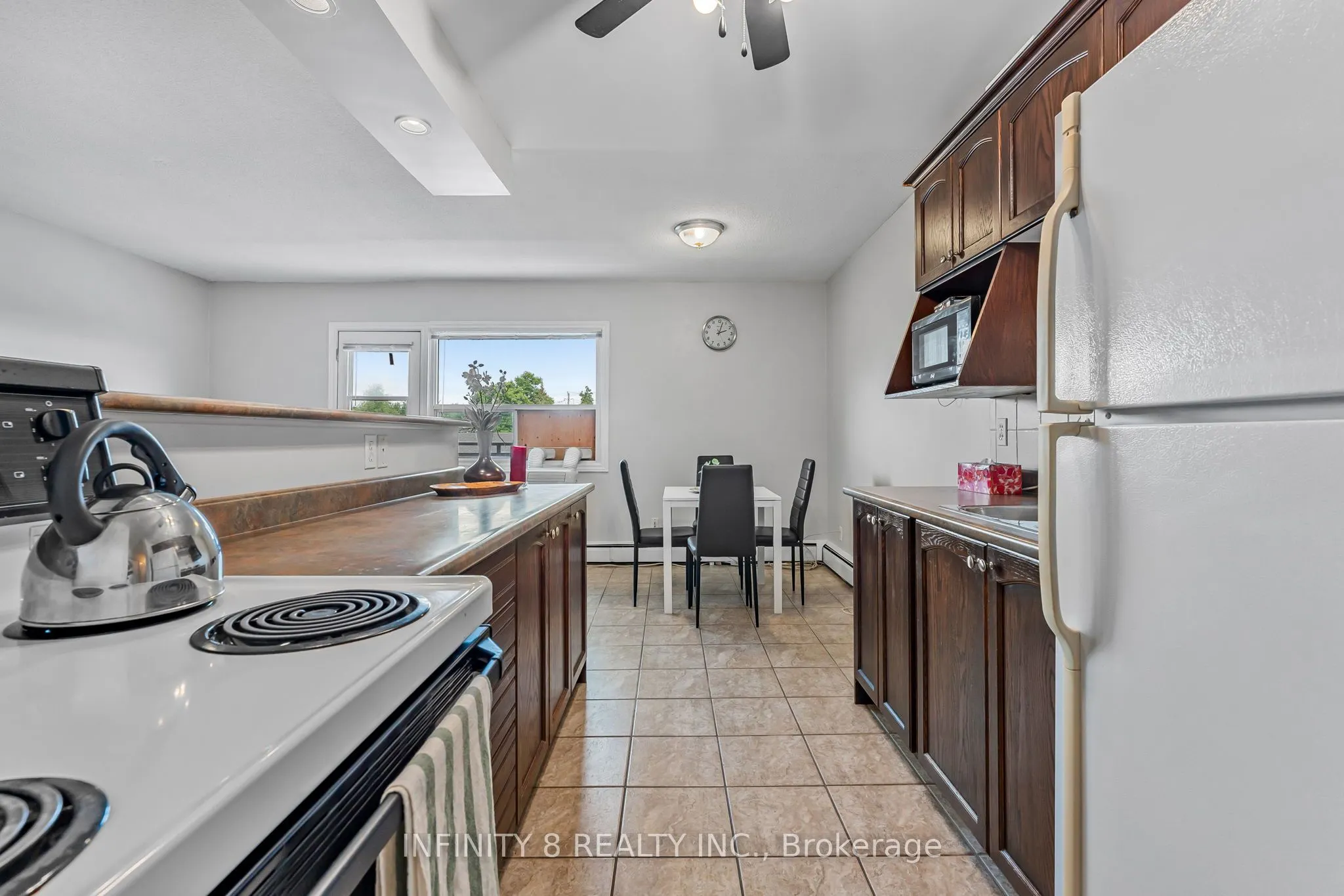 264 Oakdale Avenue, #301