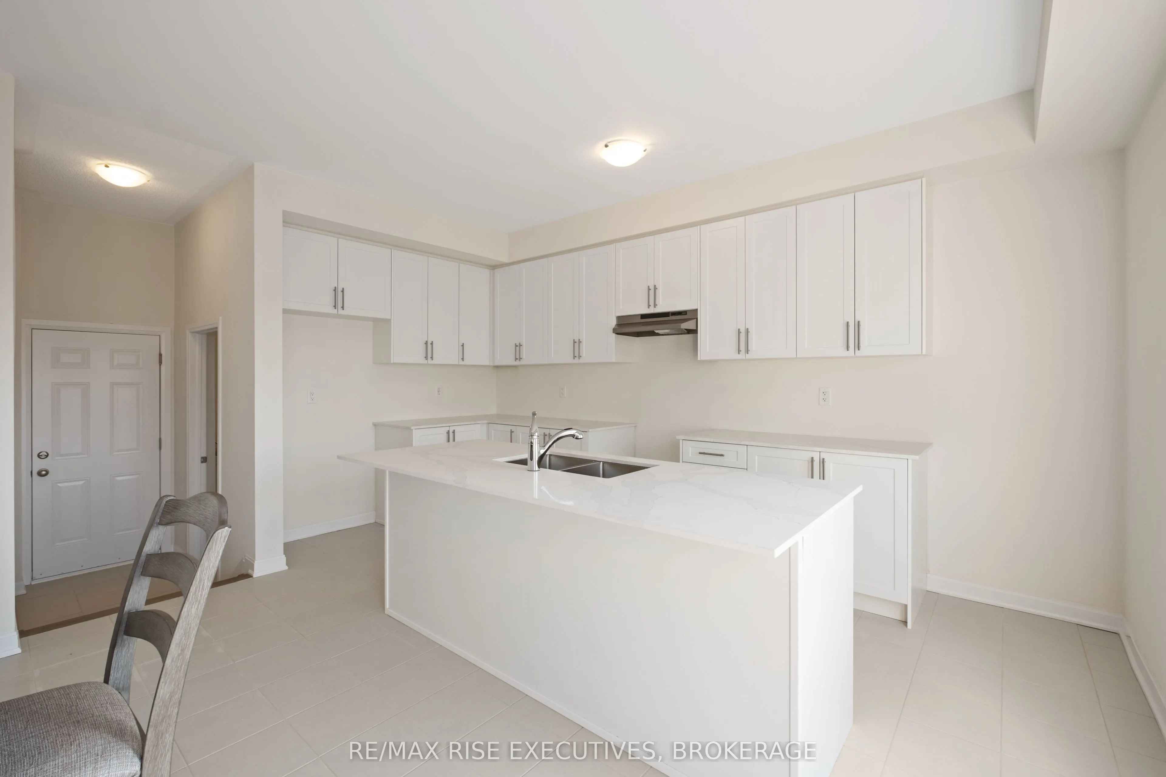 117 WINDERMERE Boulevard