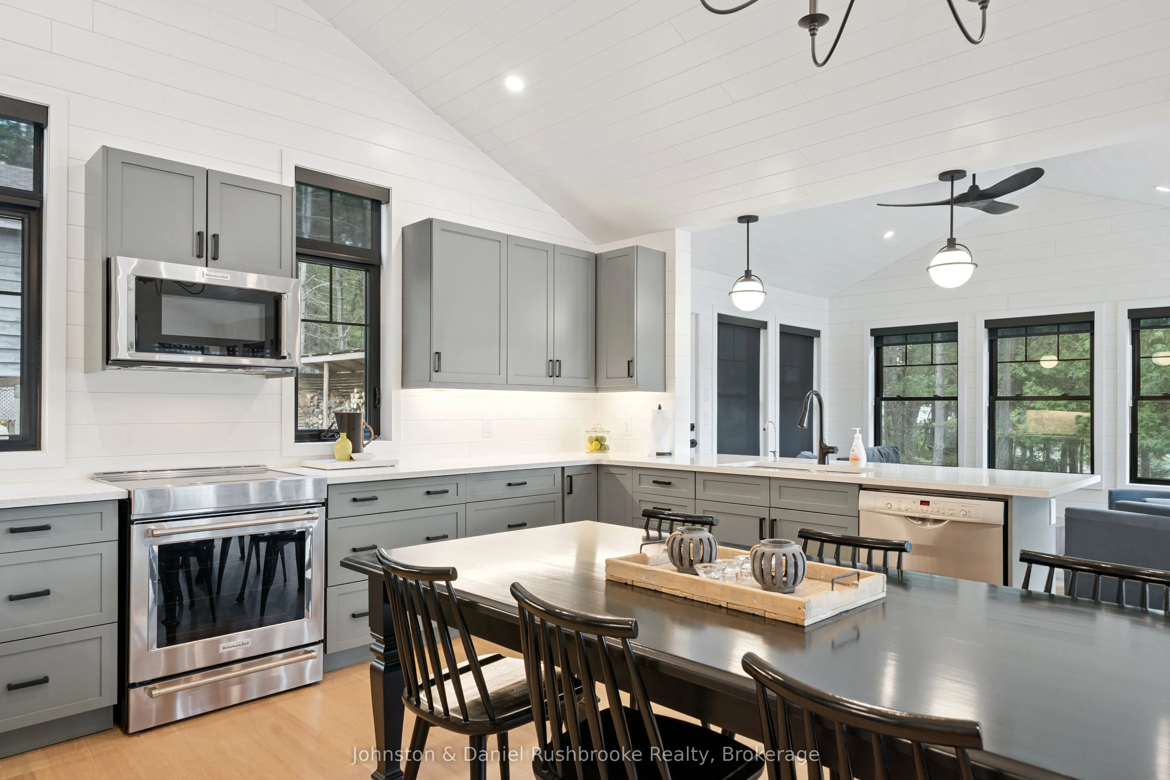 5857 Severn River Shore