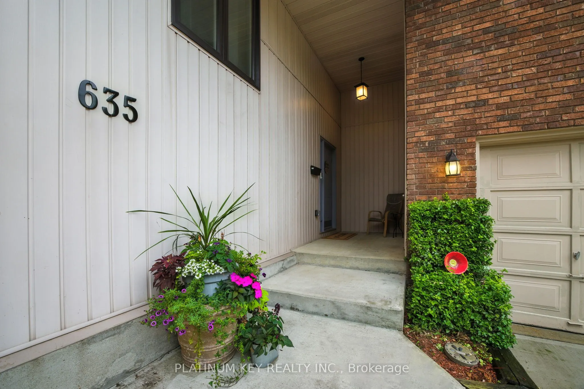 635 King Street