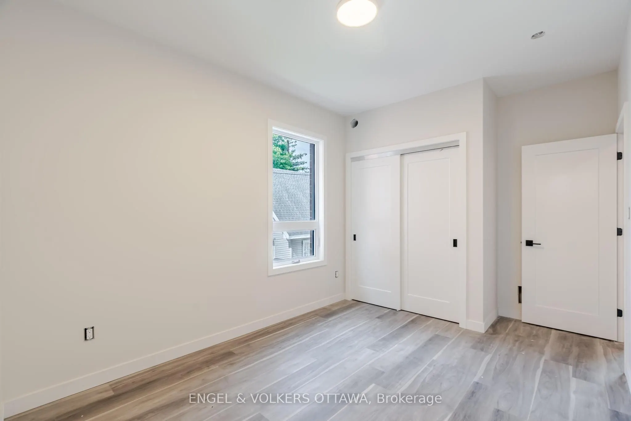 195 Hopewell Avenue, #A