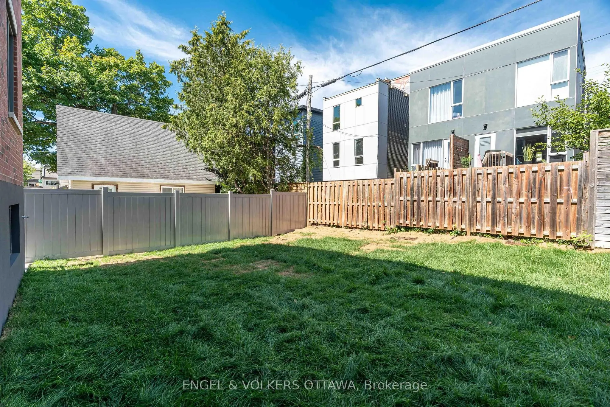 195 Hopewell Avenue, #A
