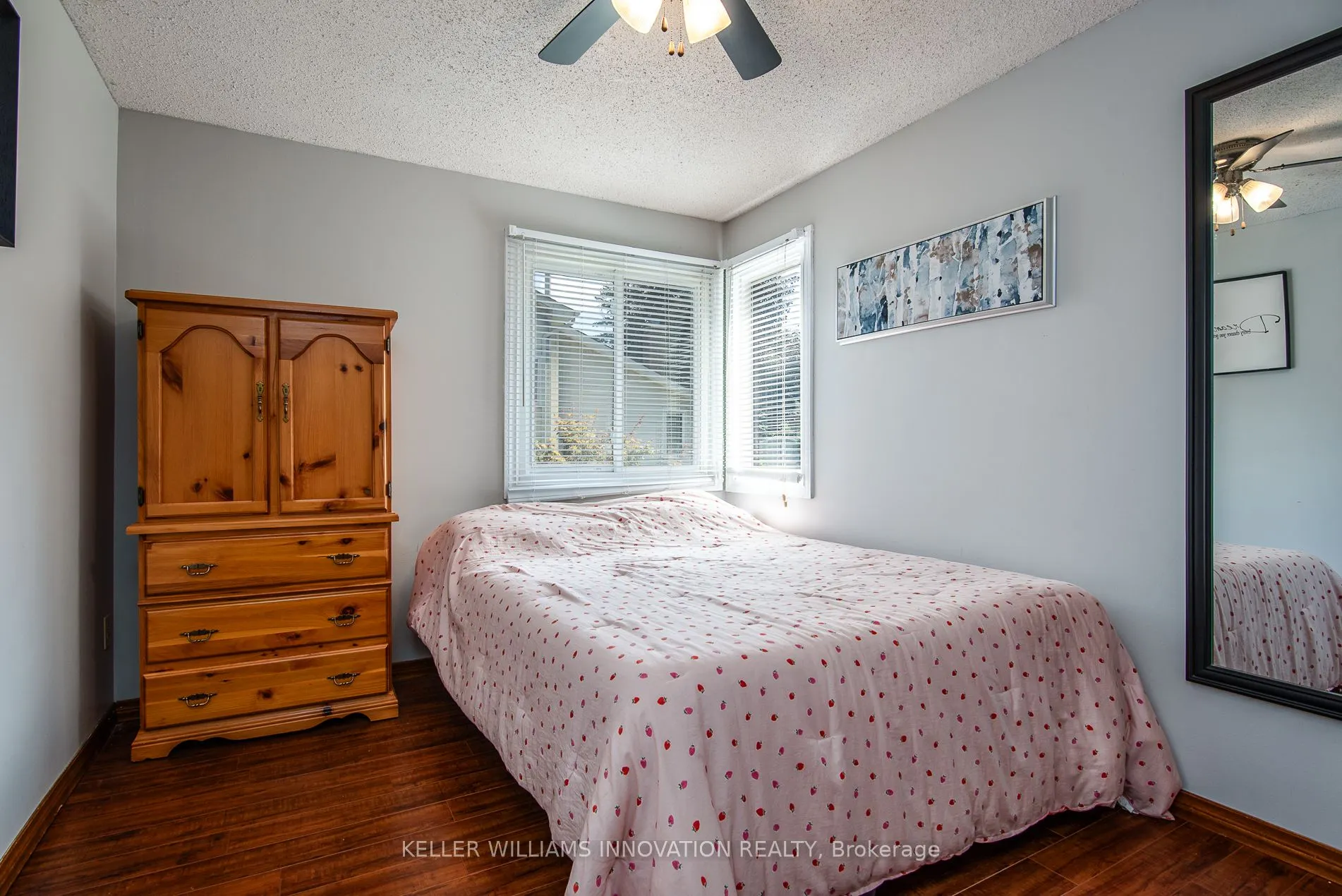 8 Pickwick Place