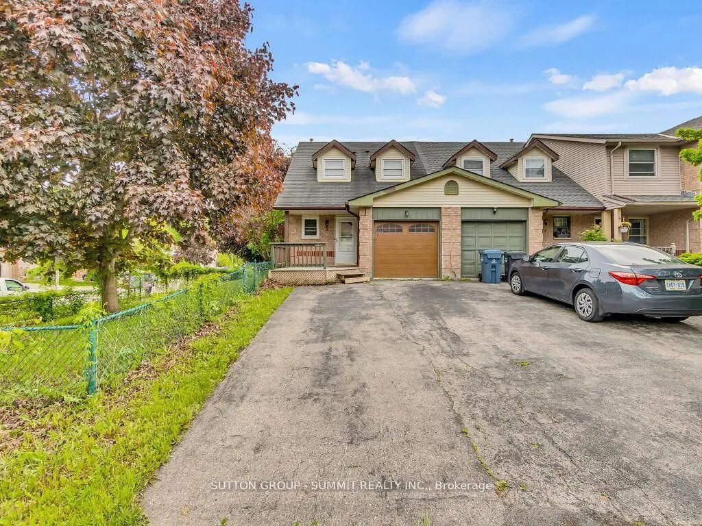 2 Grandridge Crescent