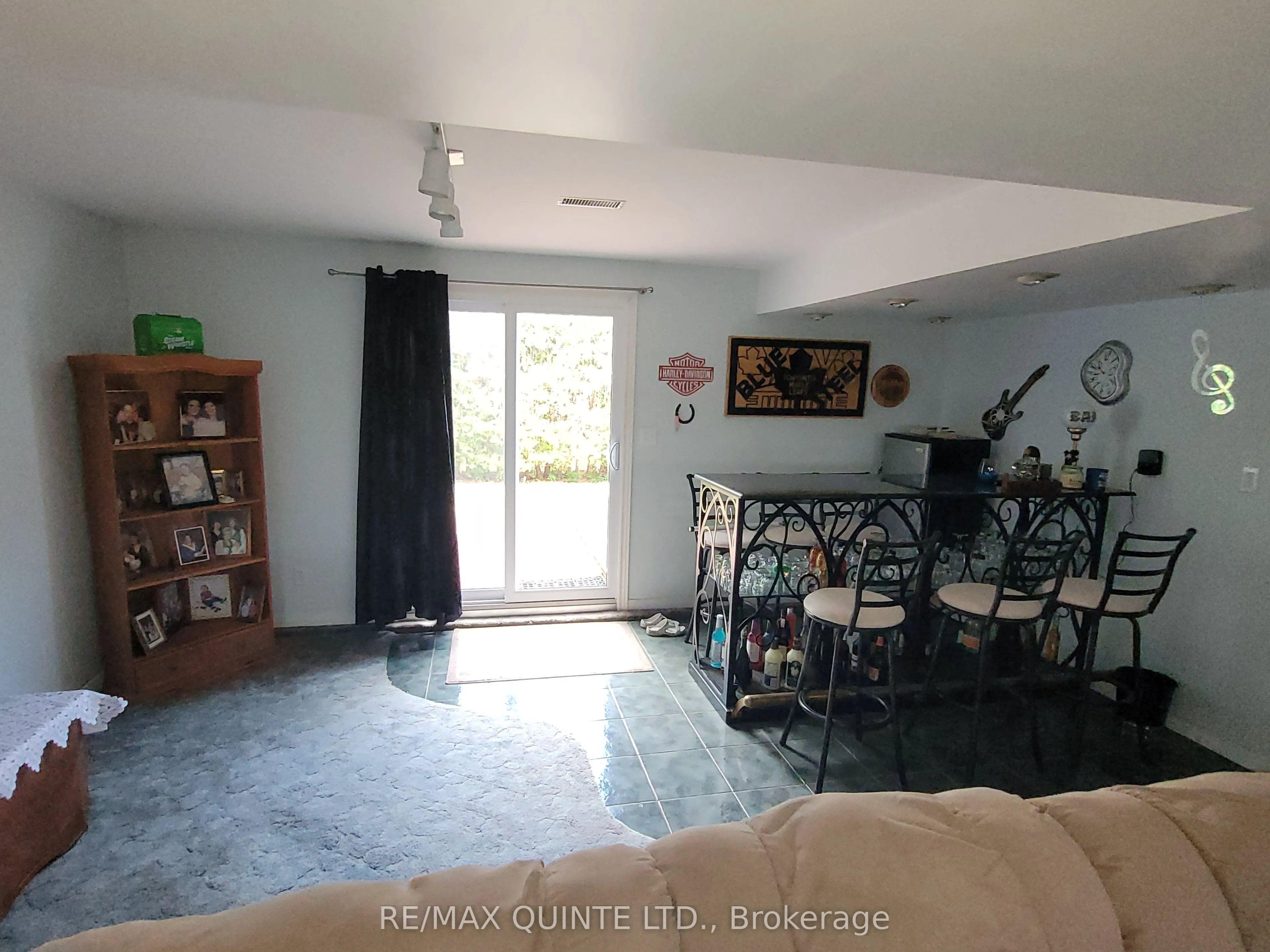107 University Avenue