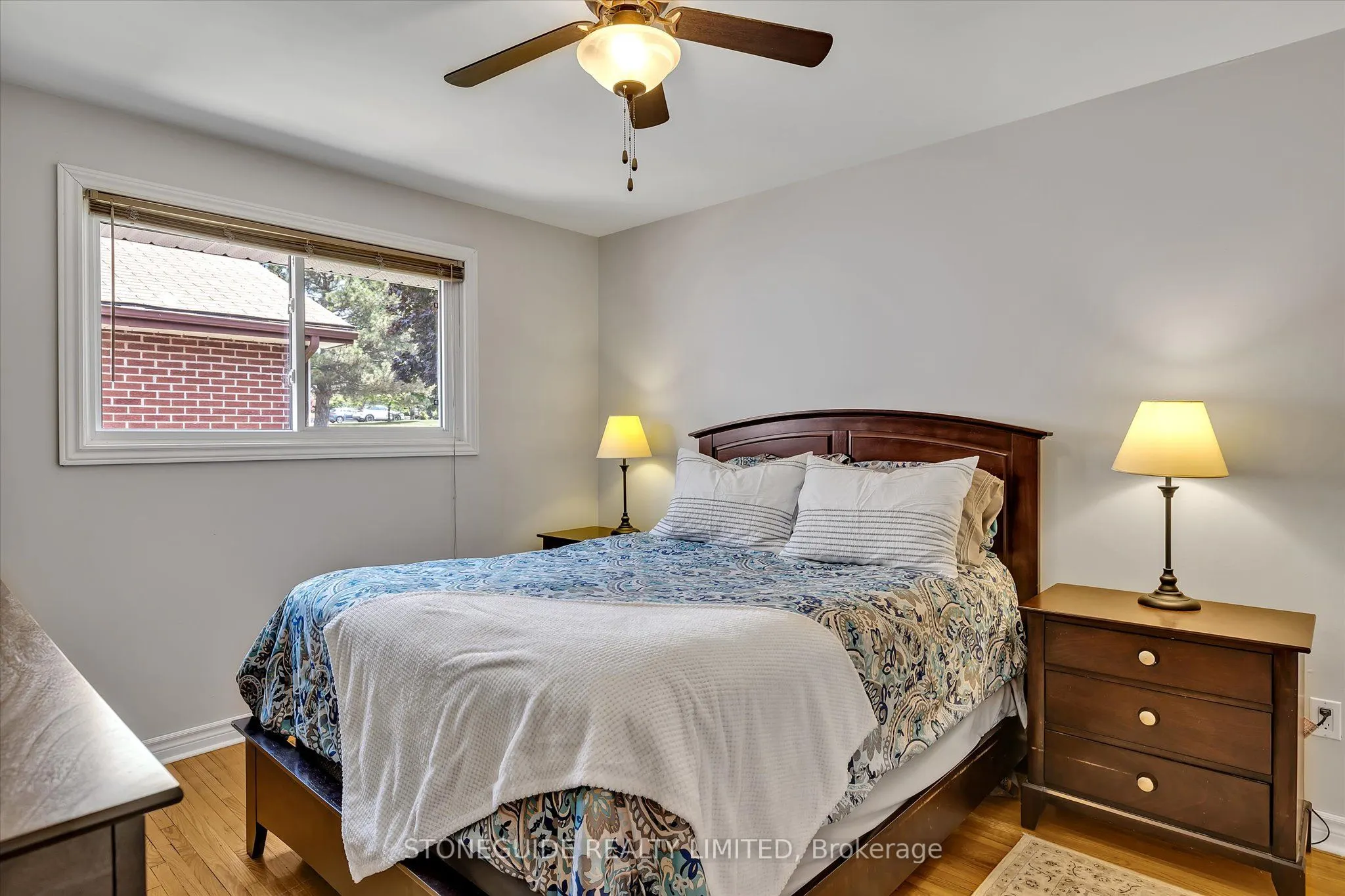 976 Sydenham Road