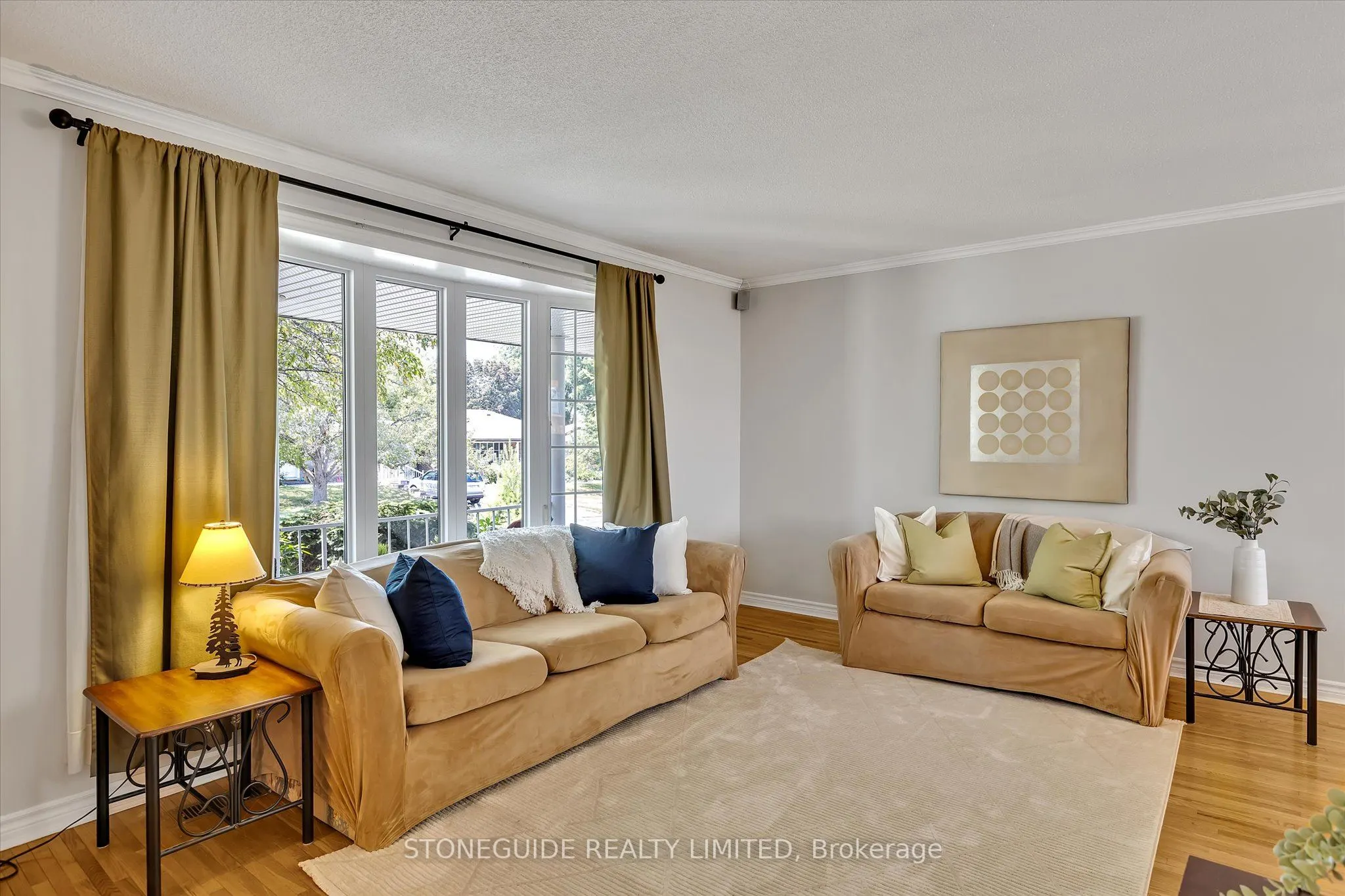 976 Sydenham Road