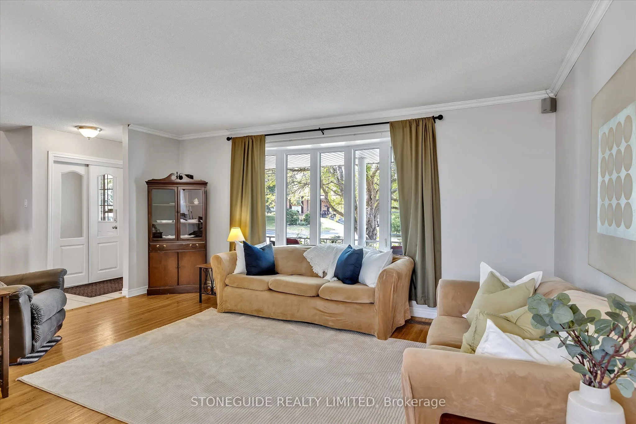 976 Sydenham Road