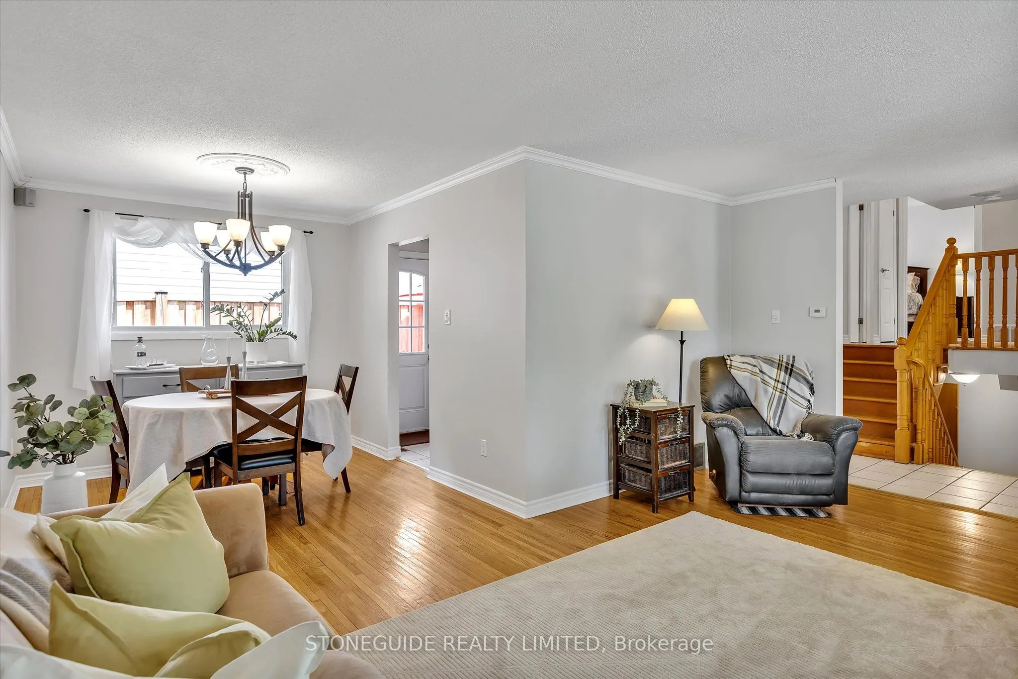 976 Sydenham Road