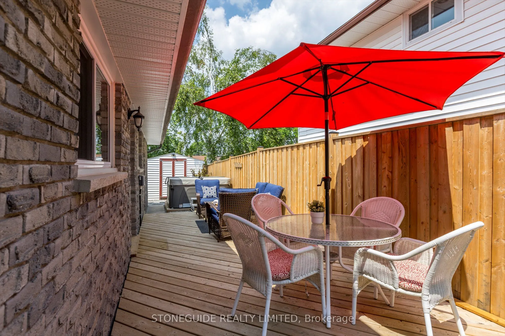 976 Sydenham Road