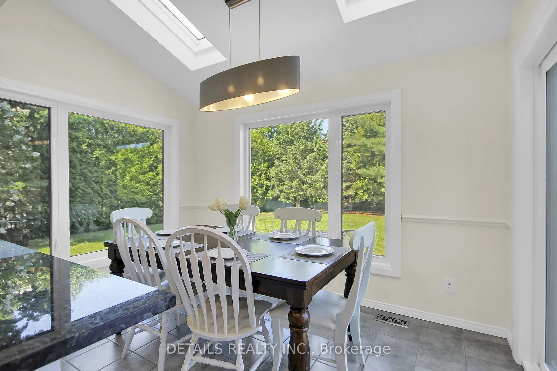 1362 Cornfield Crescent