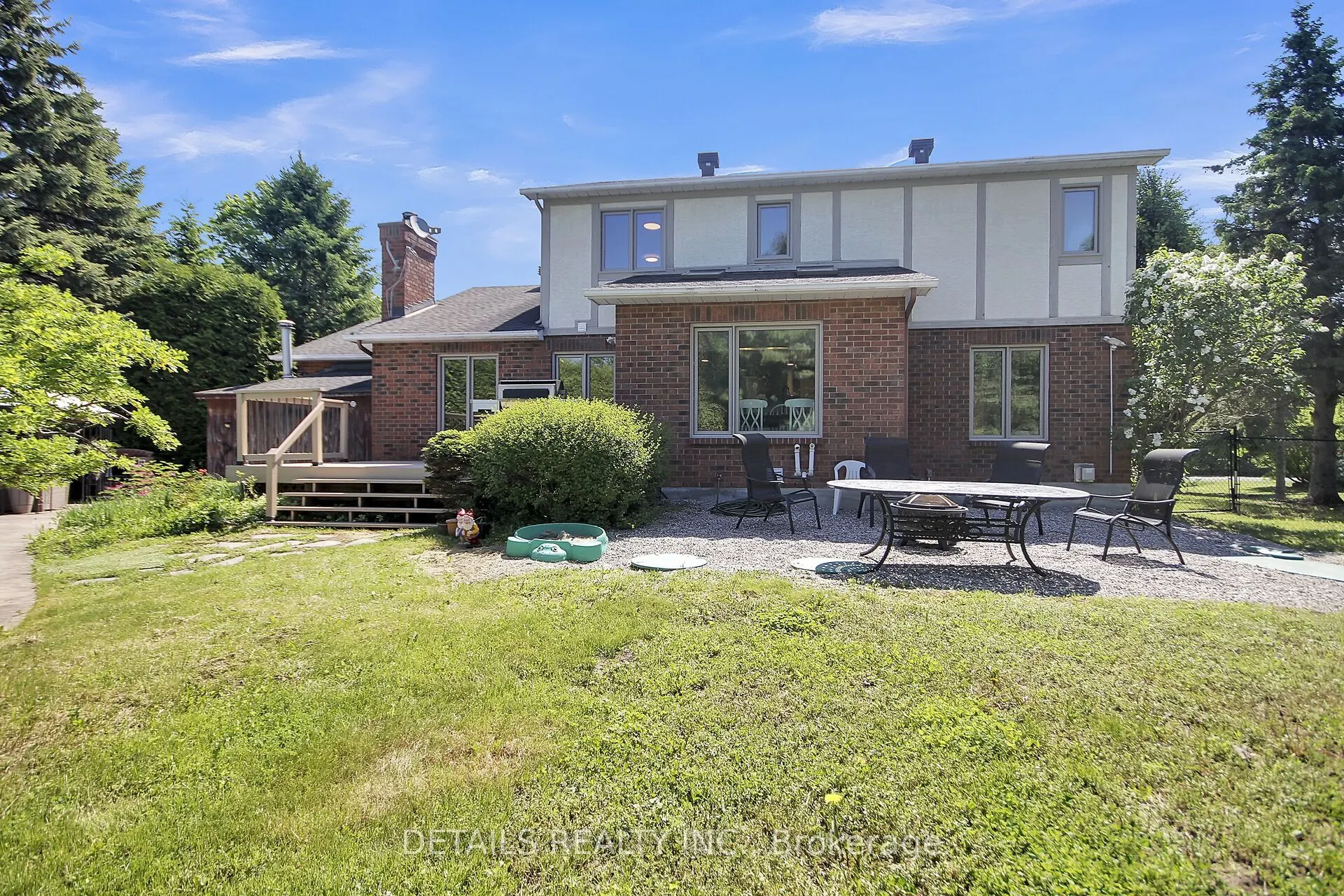 1362 Cornfield Crescent