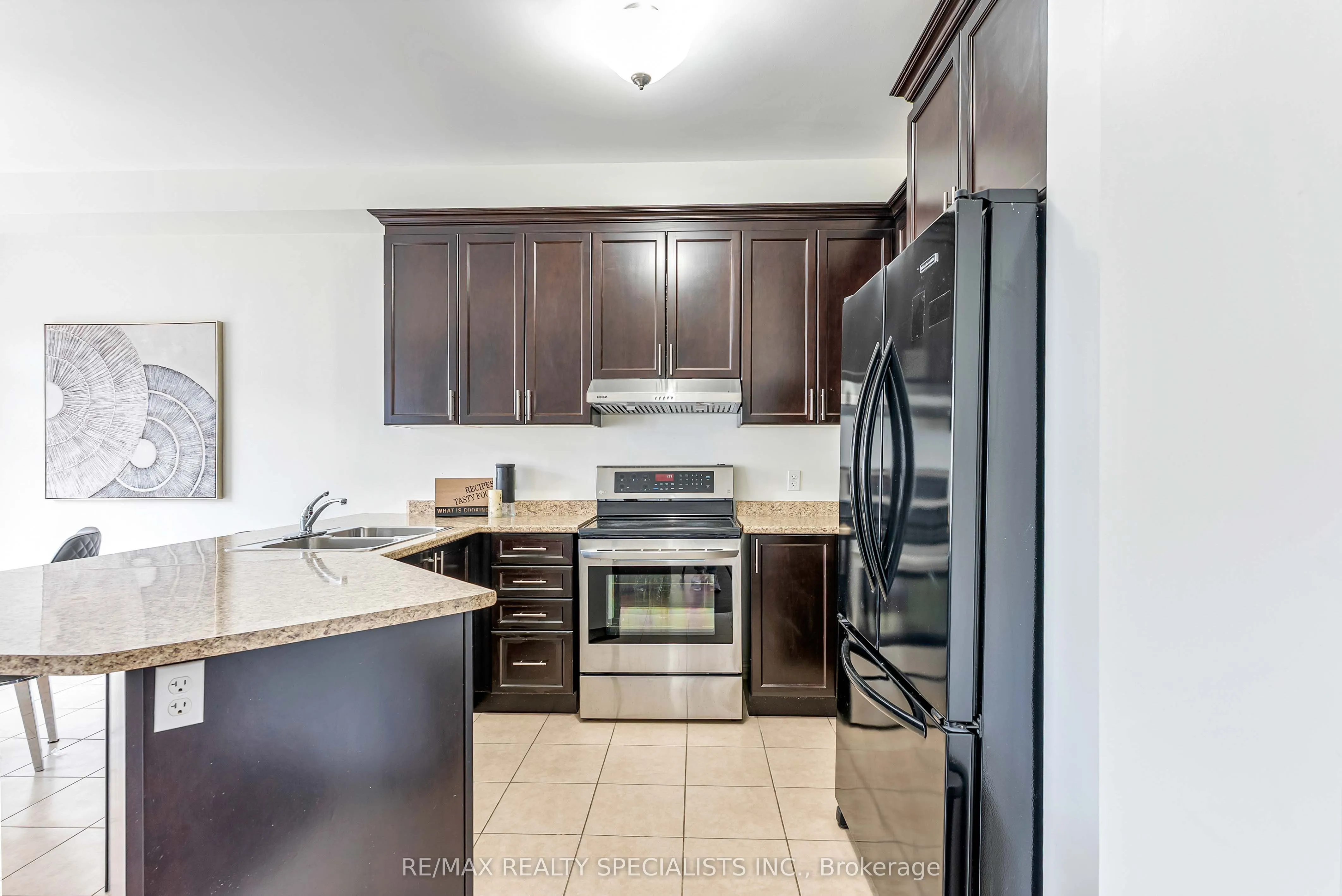 19 White Ash Road