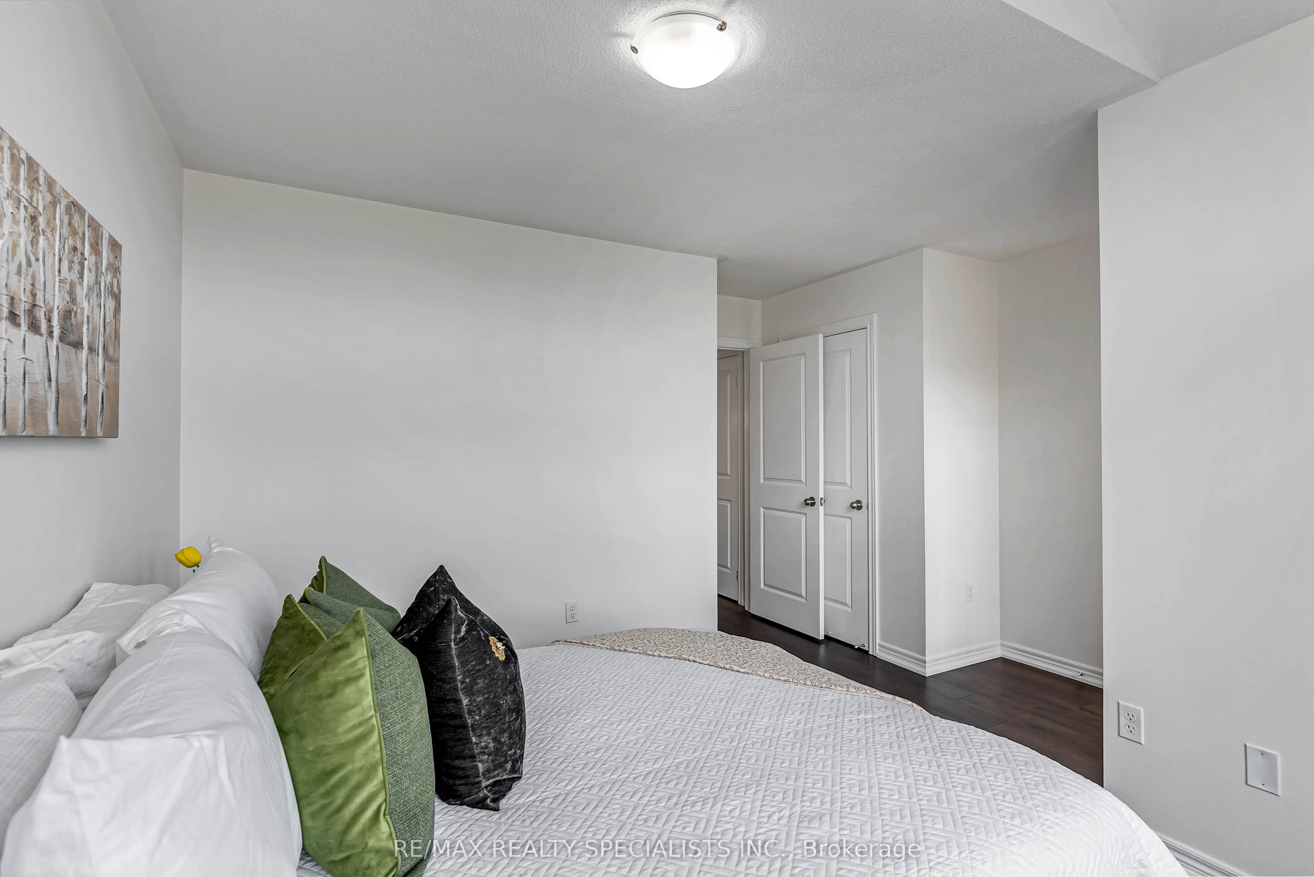 19 White Ash Road