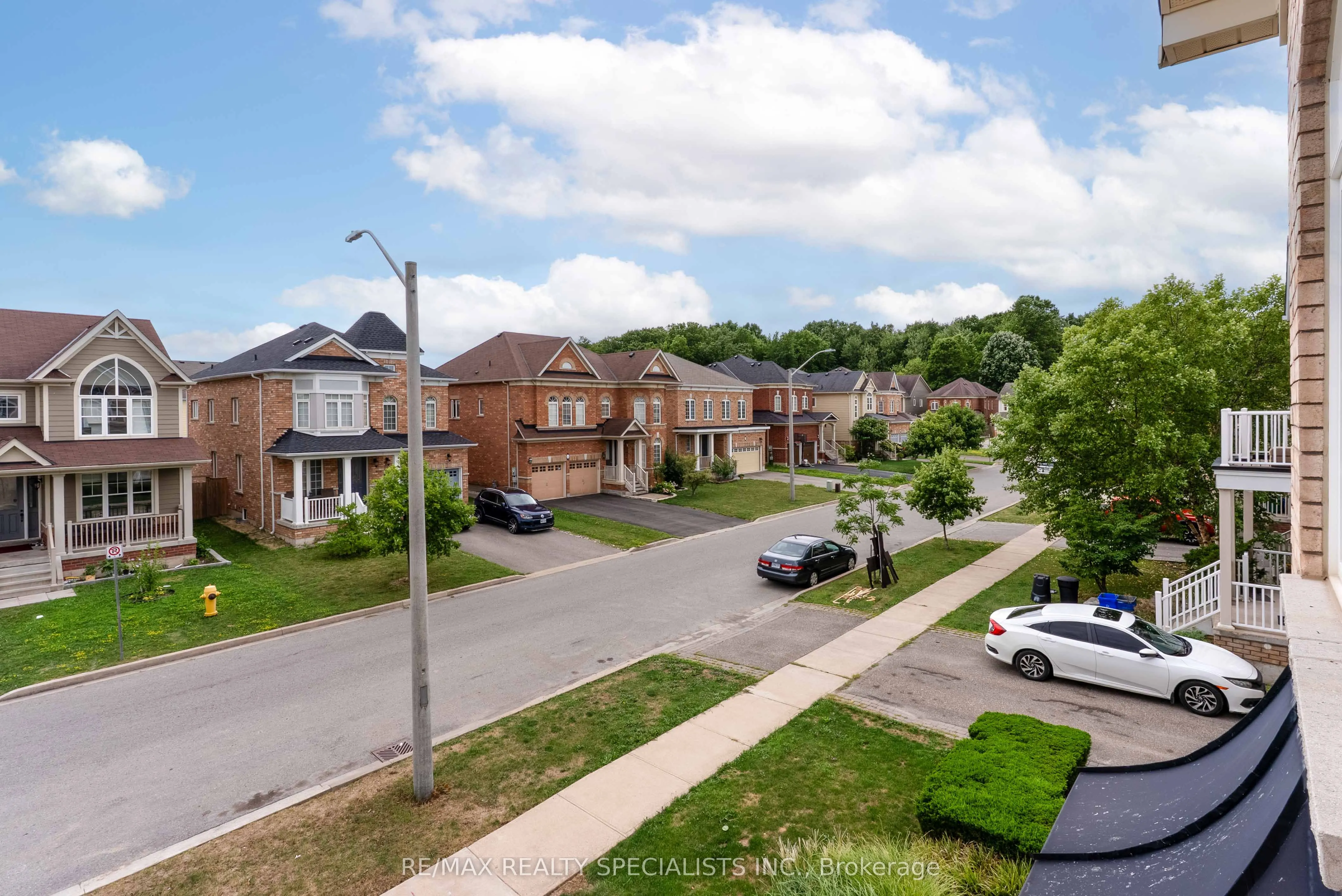 19 White Ash Road
