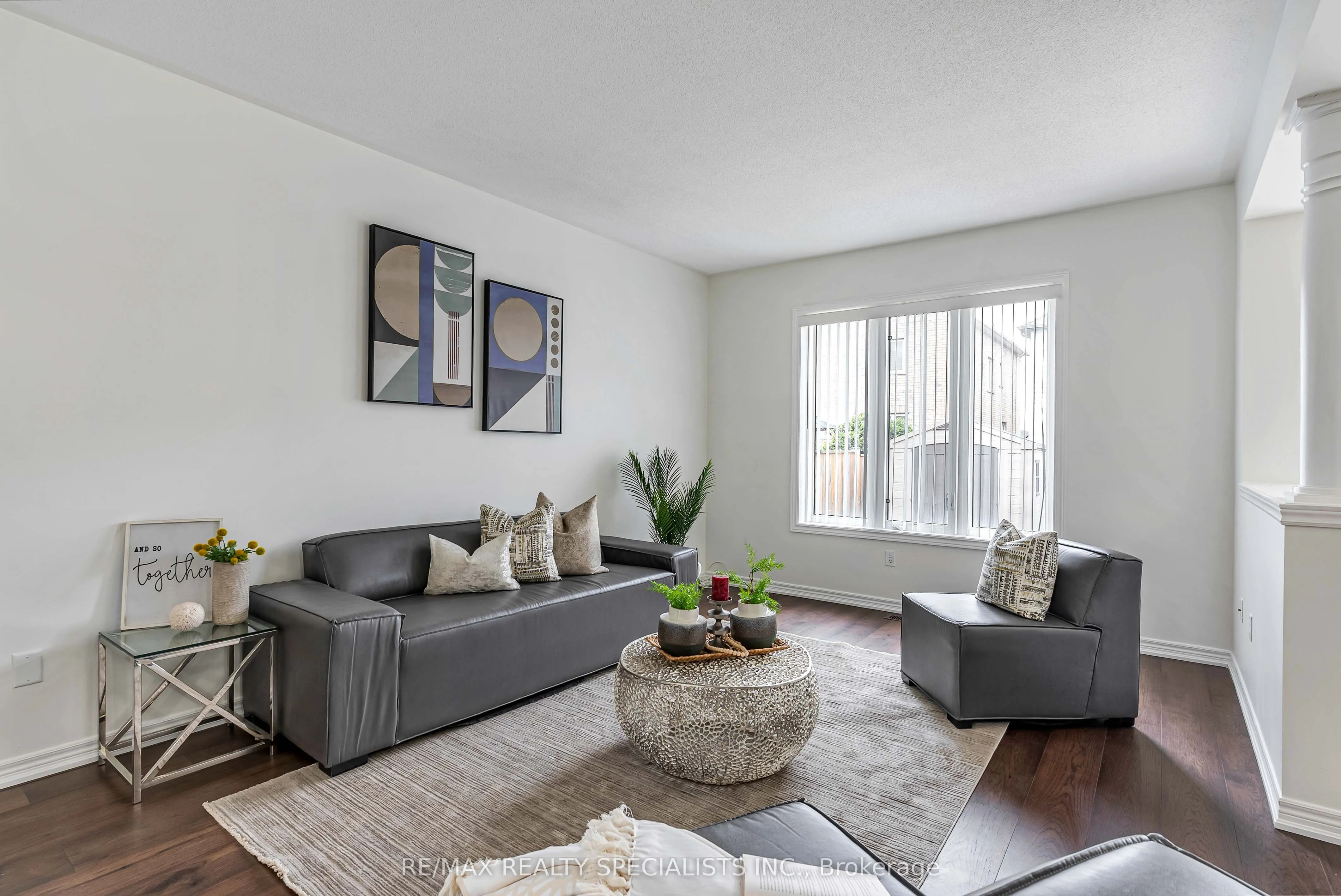 19 White Ash Road