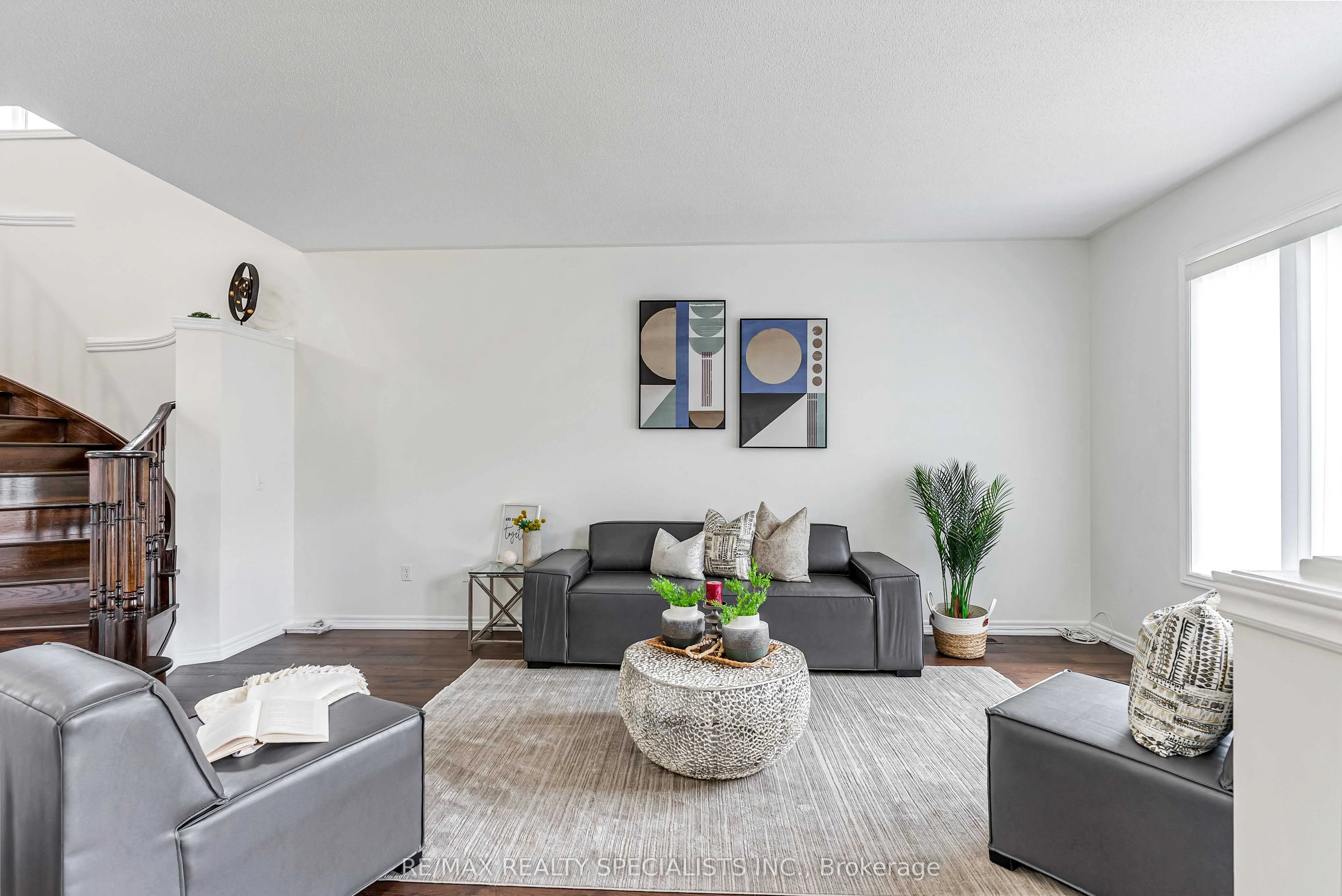 19 White Ash Road