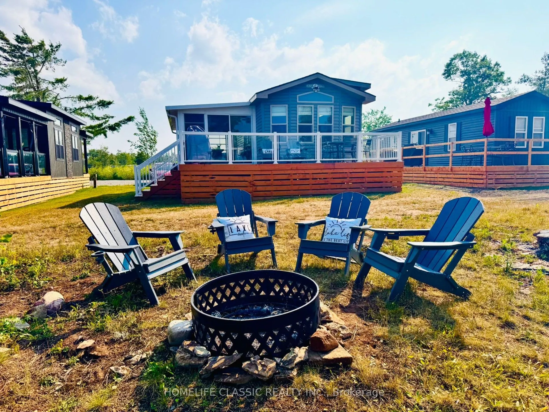2612 Victoria Road
