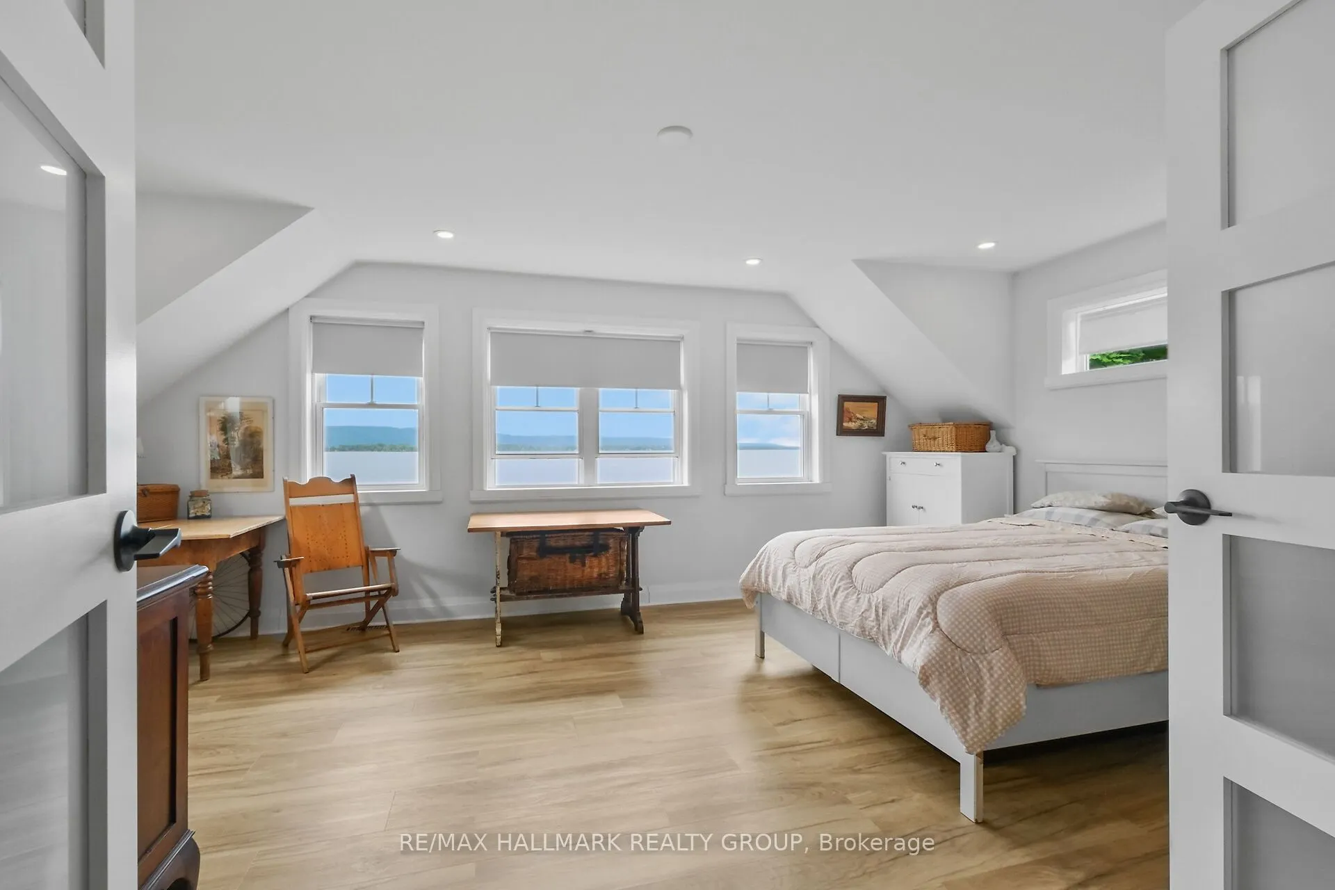 500 Bayview Drive