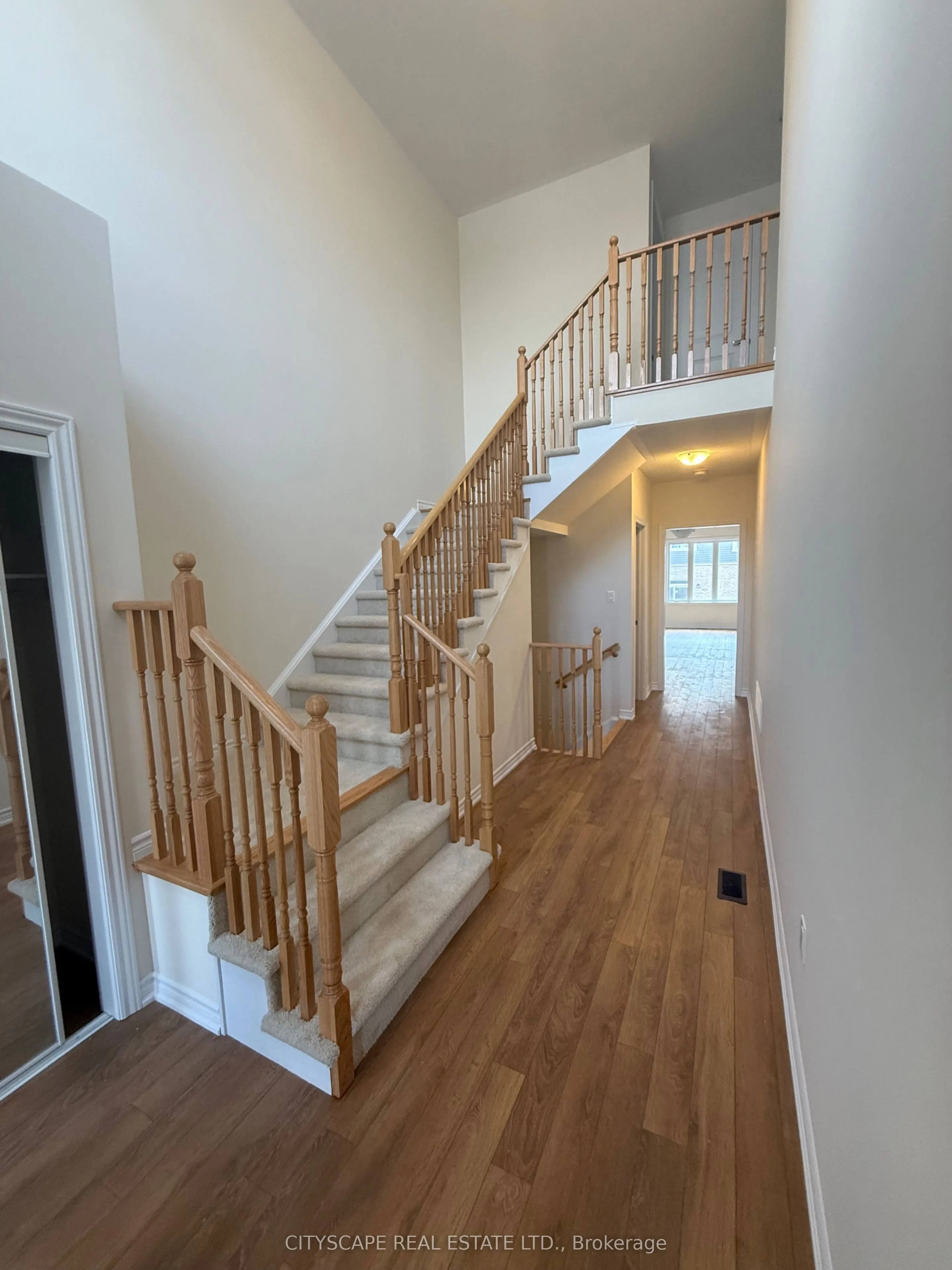 135 Sanders Rd N