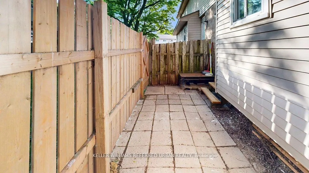 311 Vesta Road, #5