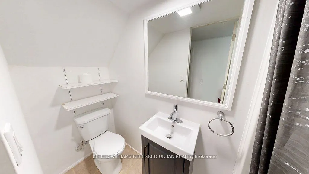 311 Vesta Road, #5