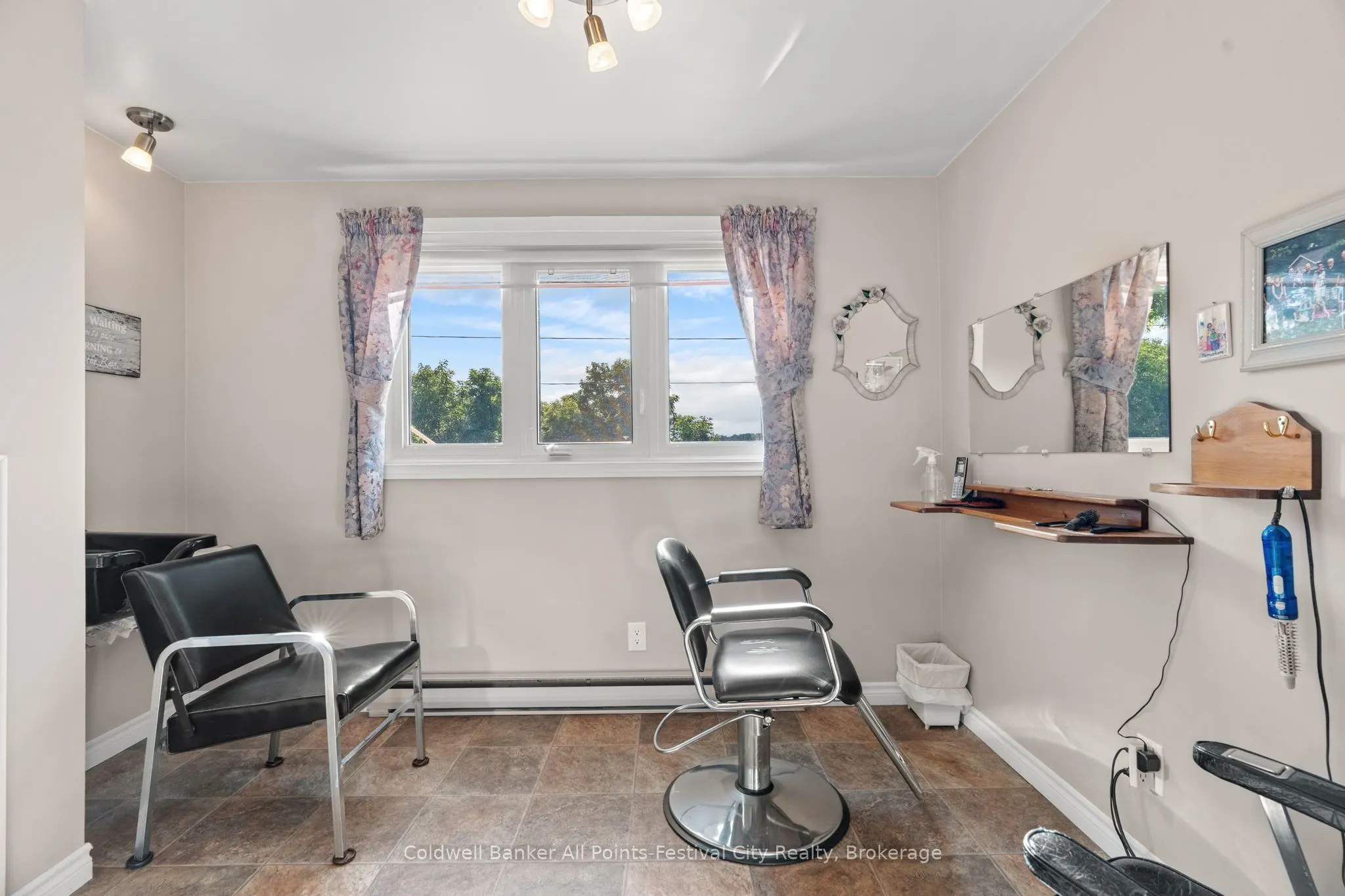 34018 Saltford Road