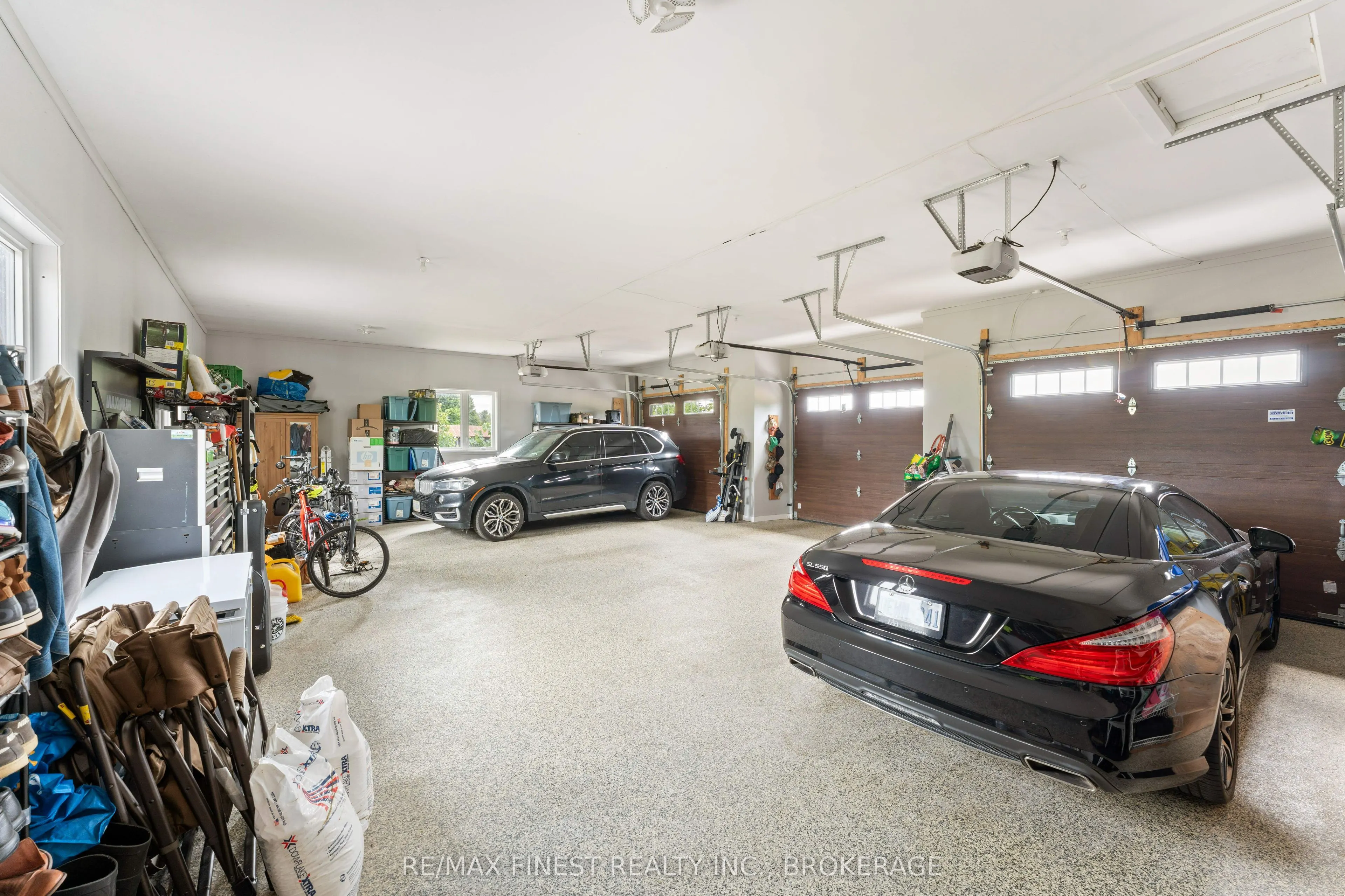 3266 Harrowsmith Road