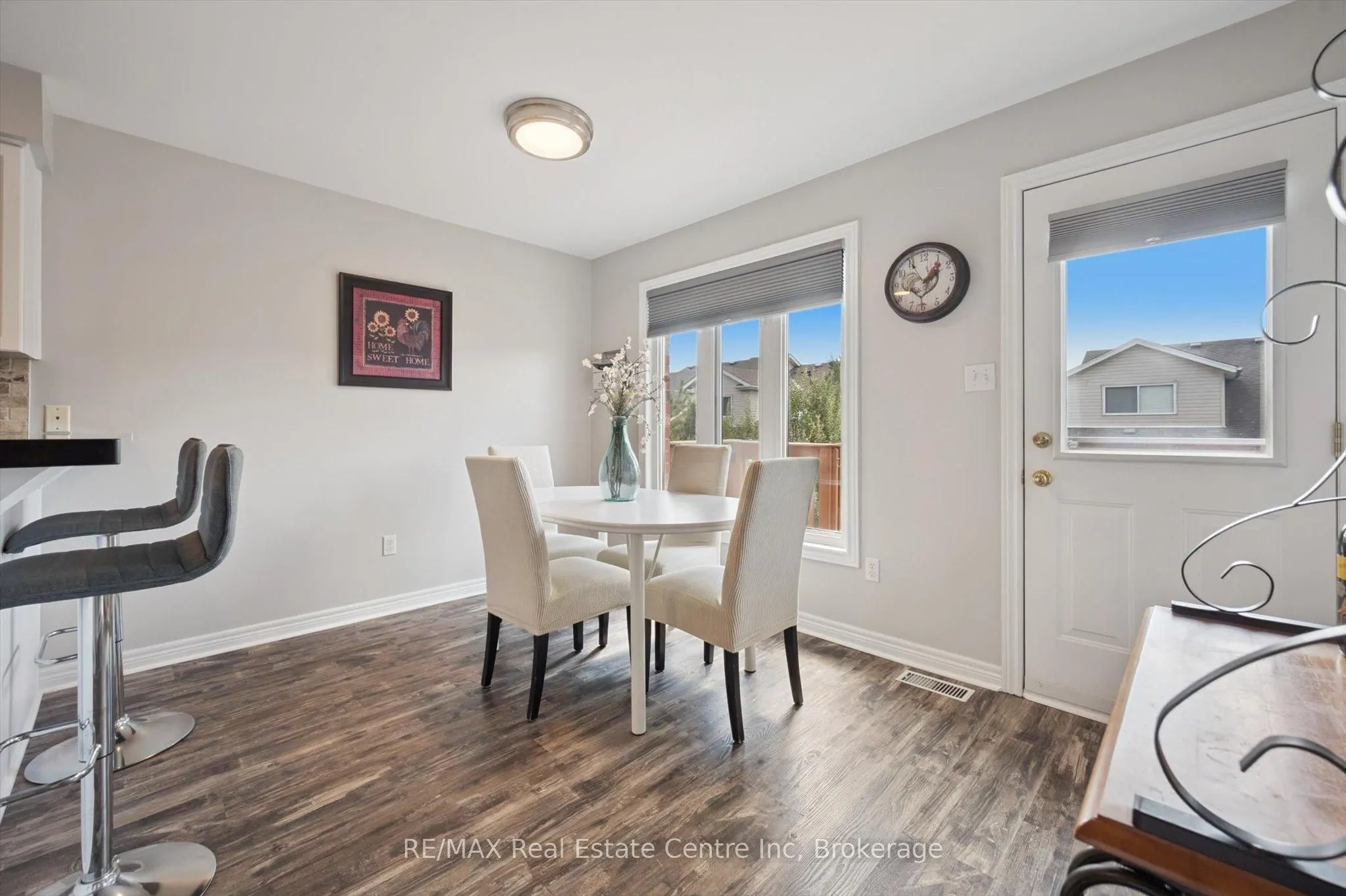 98 SCHRODER Crescent