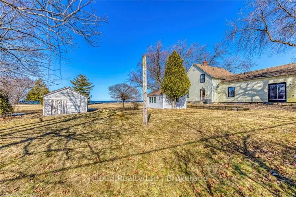 3590 Lakeshore Road