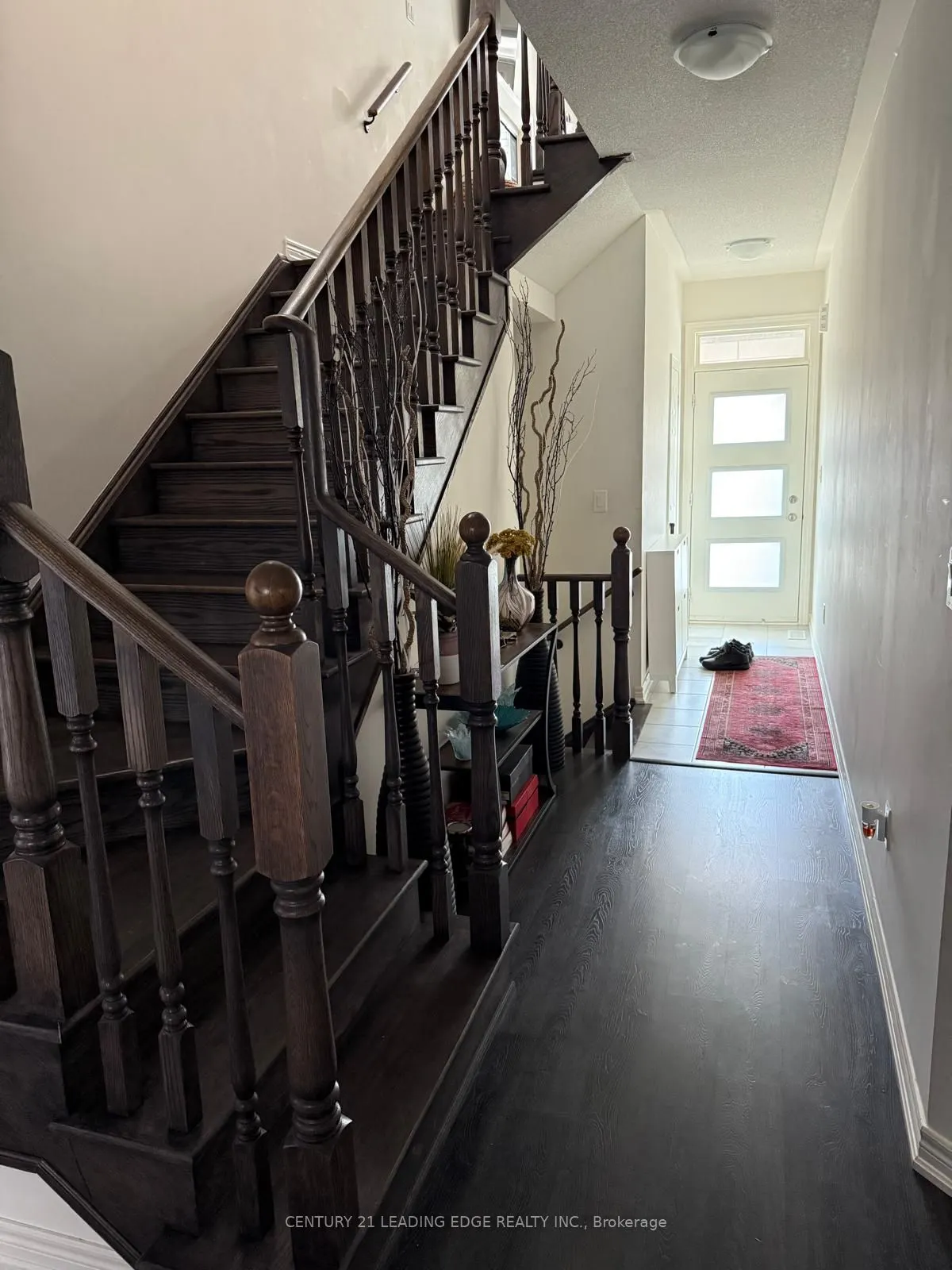 28 Great Falls Boulevard