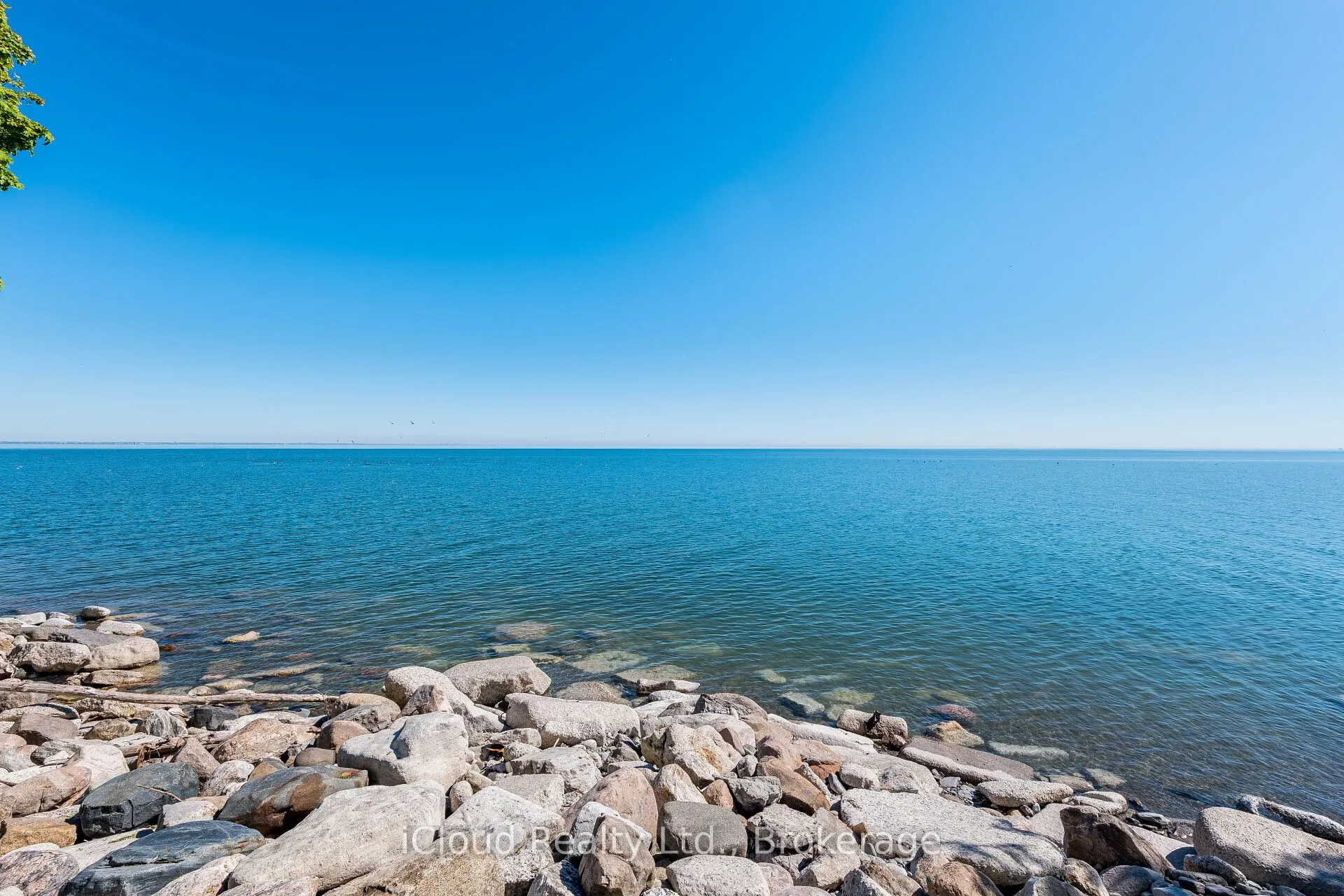 45 Seabreeze Crescent, #20