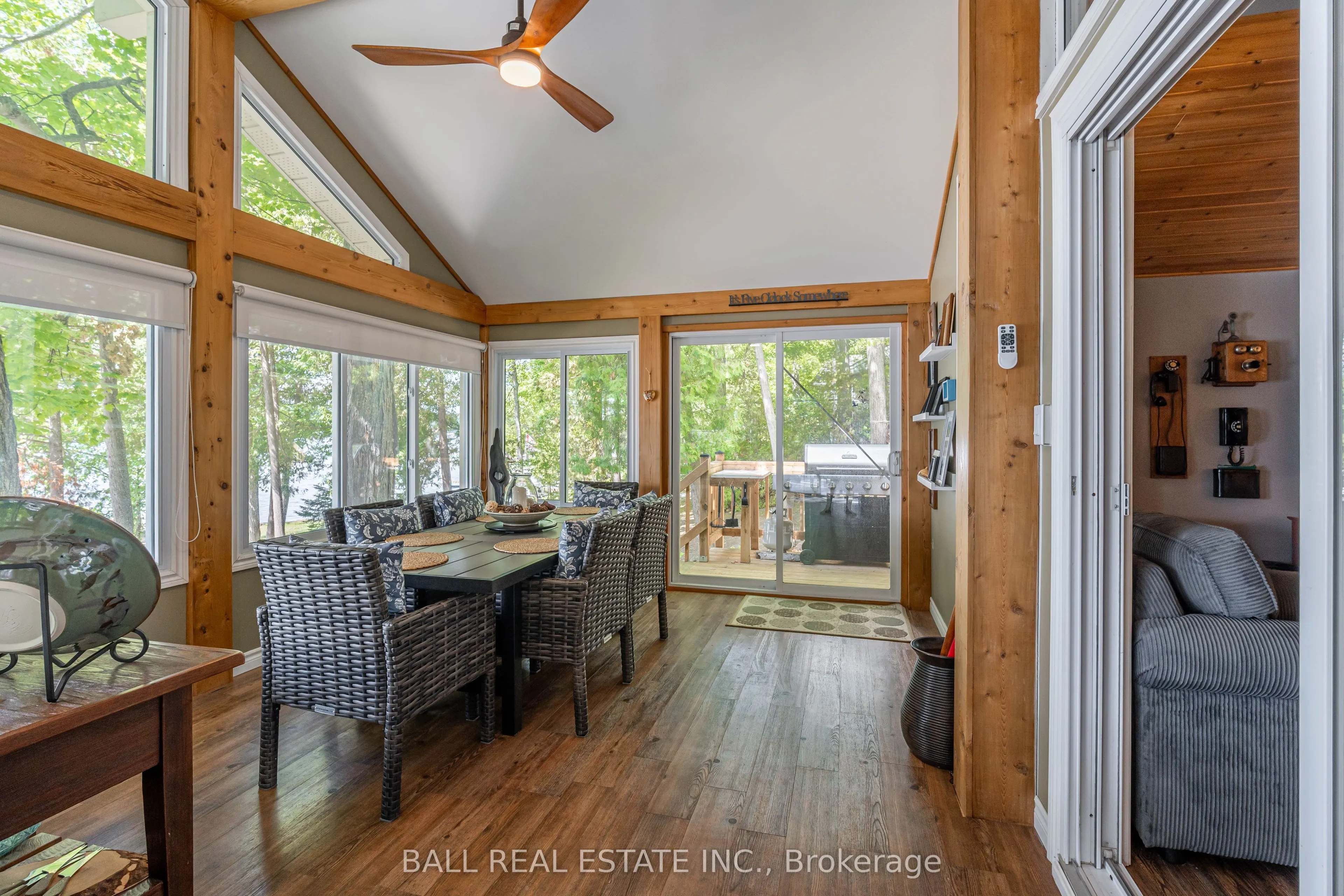 27 Maplewood Court