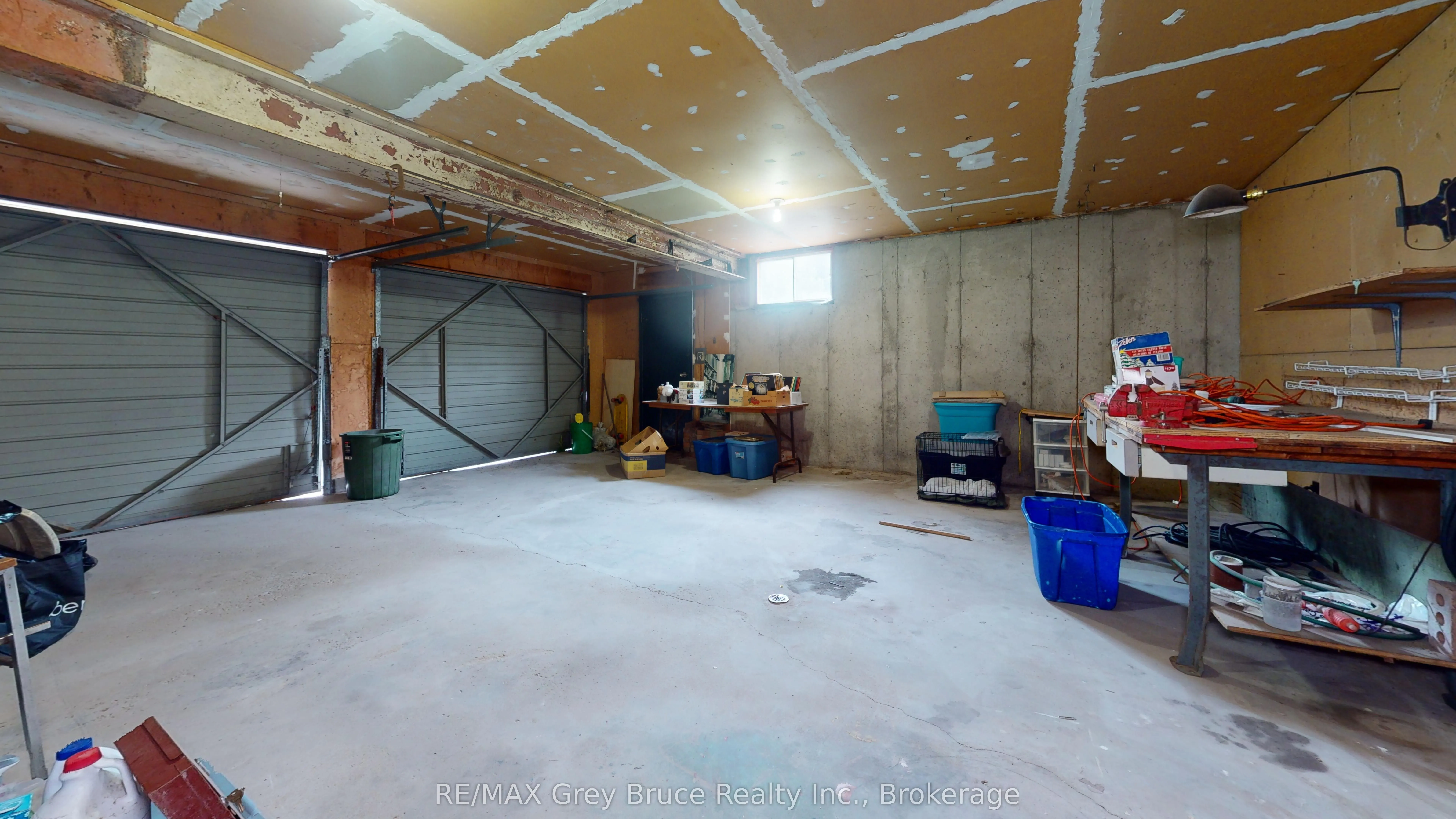 82 Brook Street W