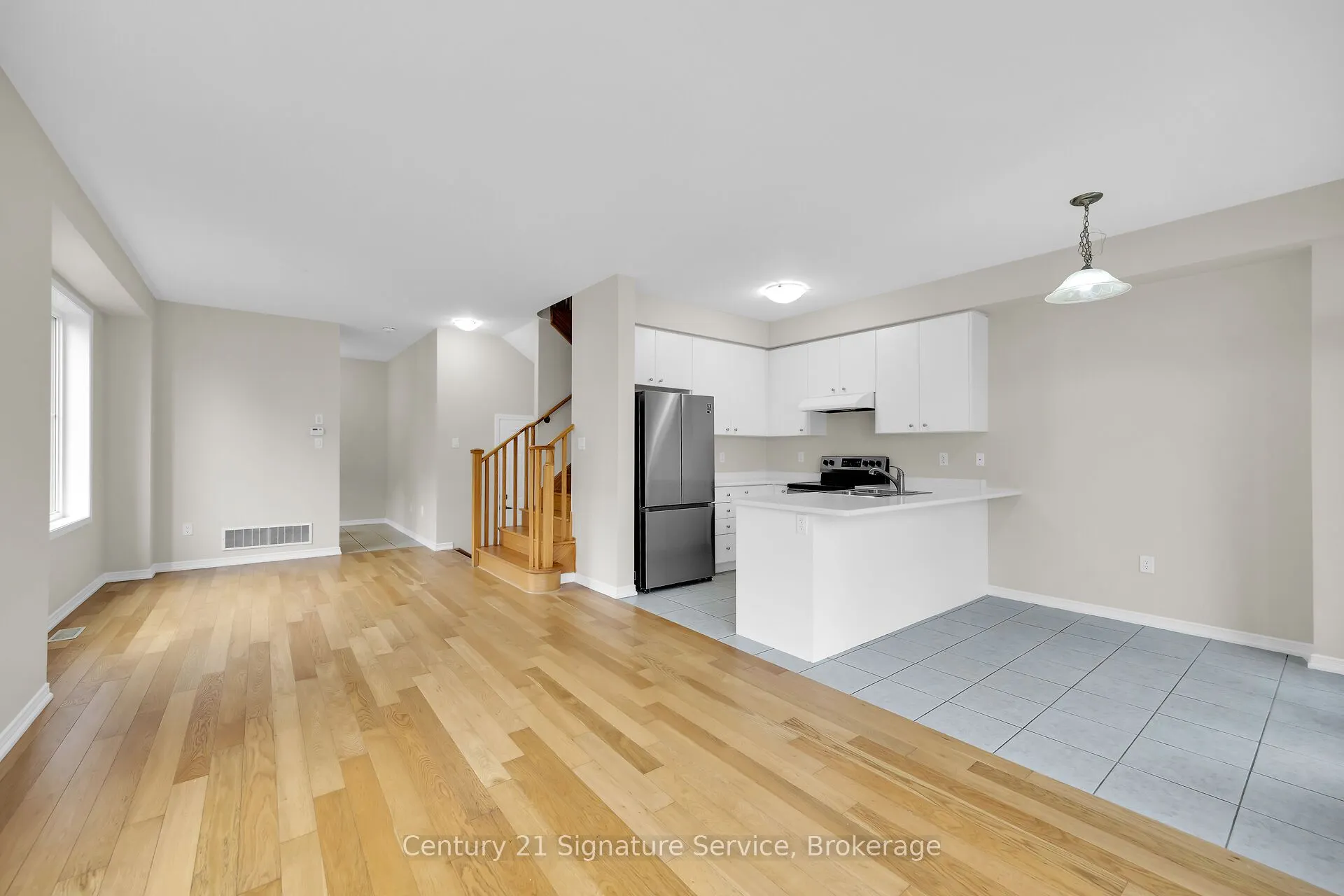 8273 Tulip Tree Drive N, #9