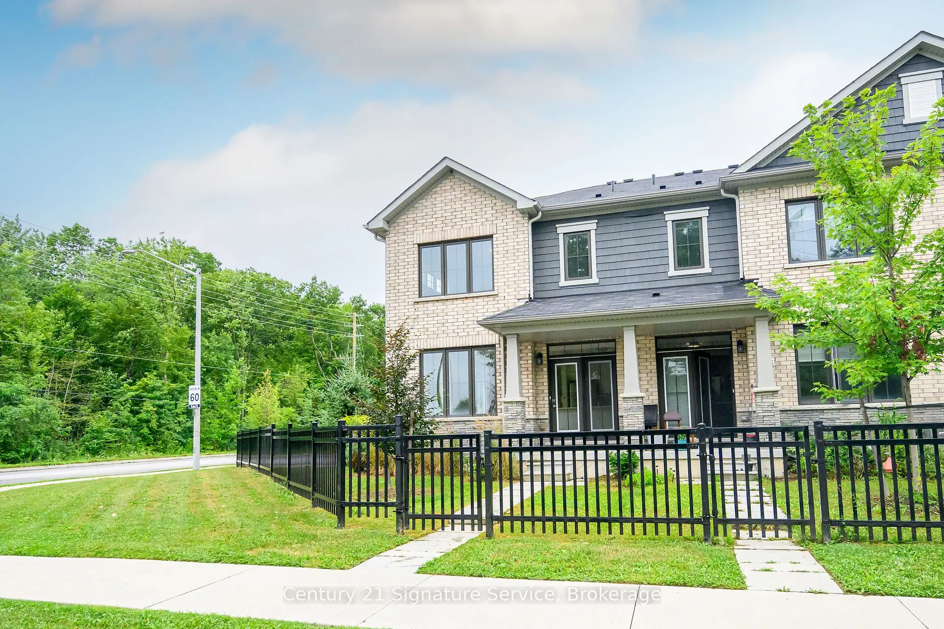 8273 Tulip Tree Drive N, #9