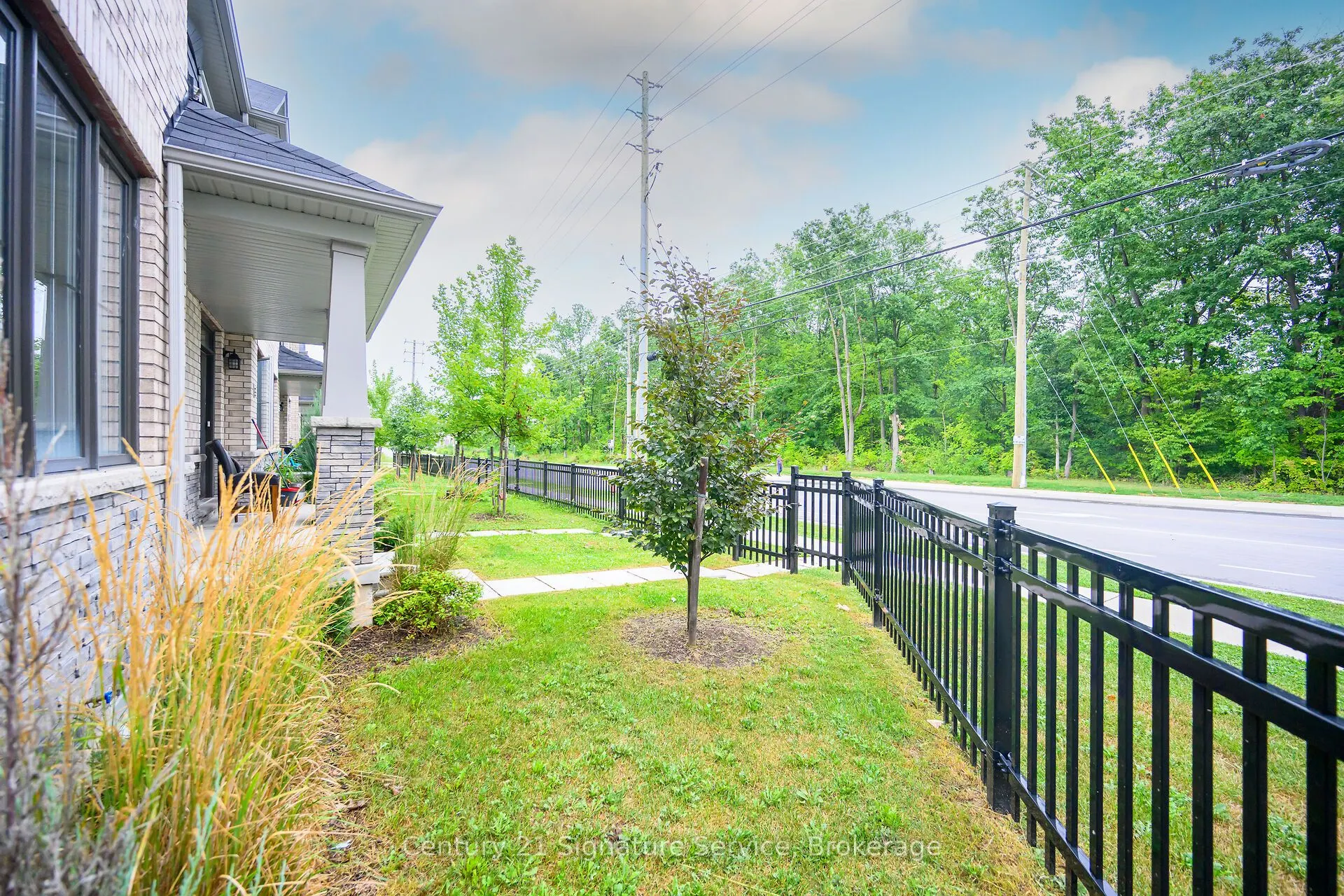 8273 Tulip Tree Drive N, #9