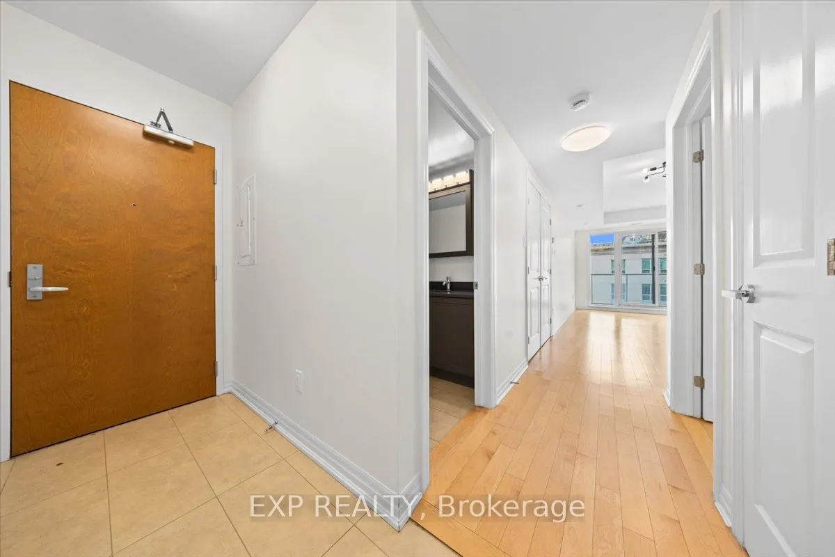 195 Besserer Street, #2009
