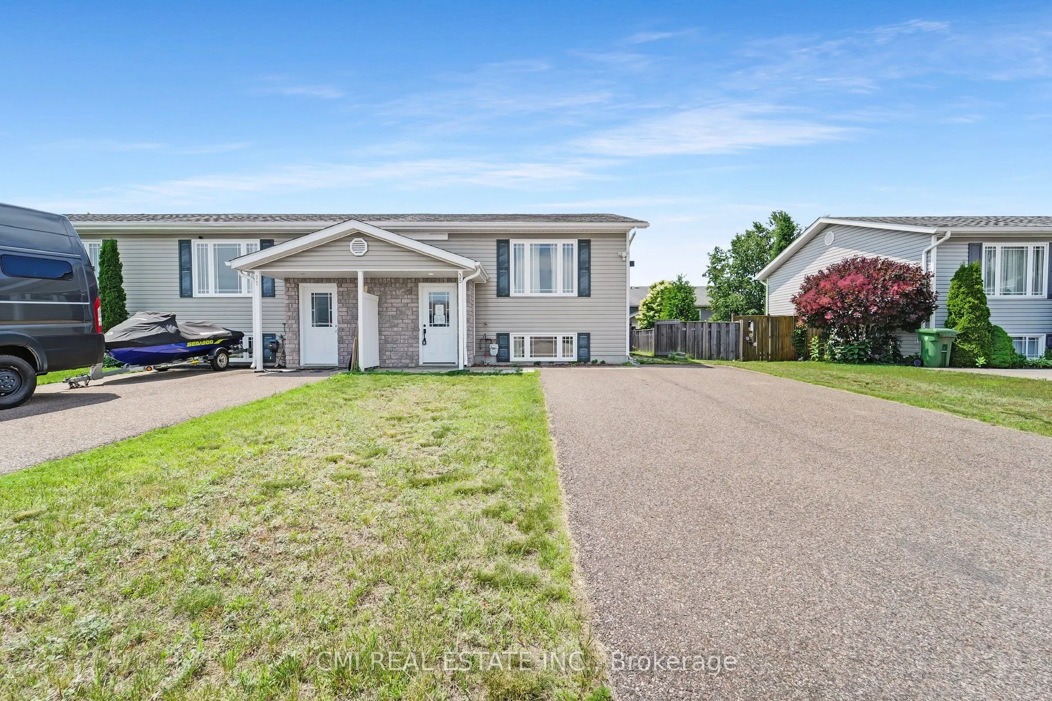 35 Renfrew Street