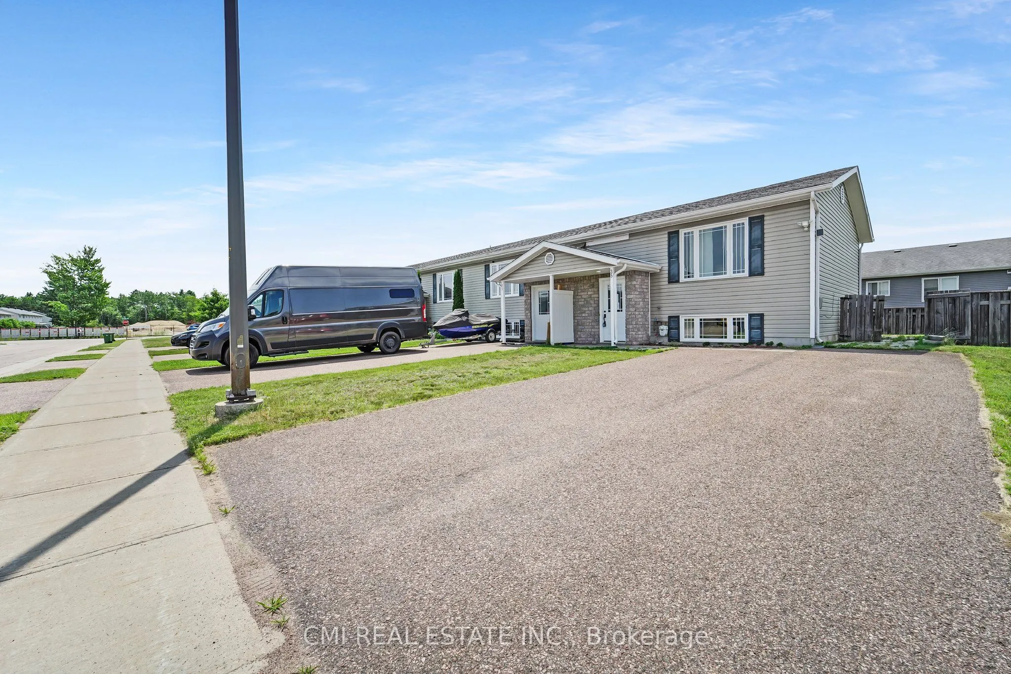 35 Renfrew Street