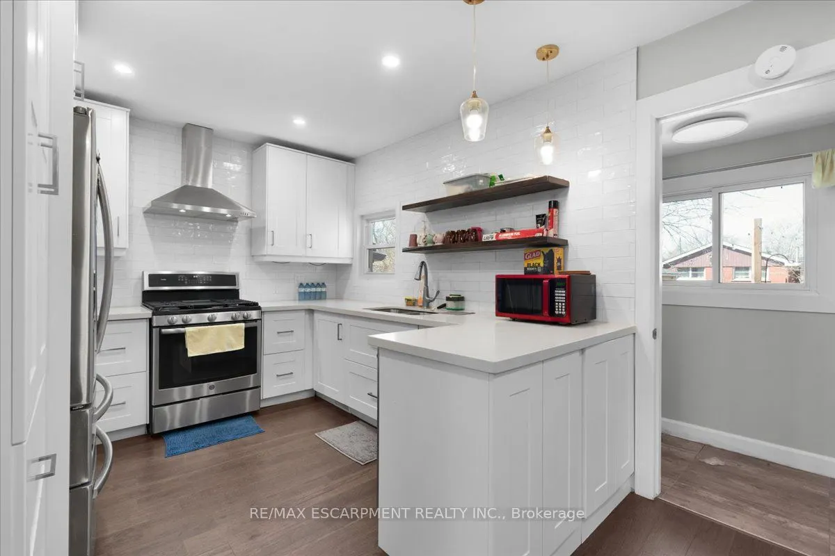 86 East 19th Street