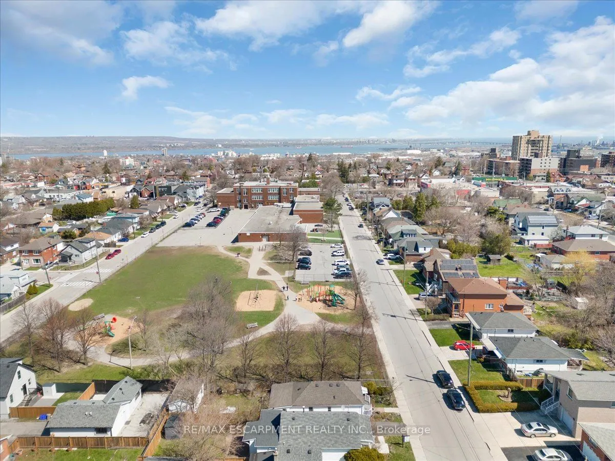 86 East 19th Street