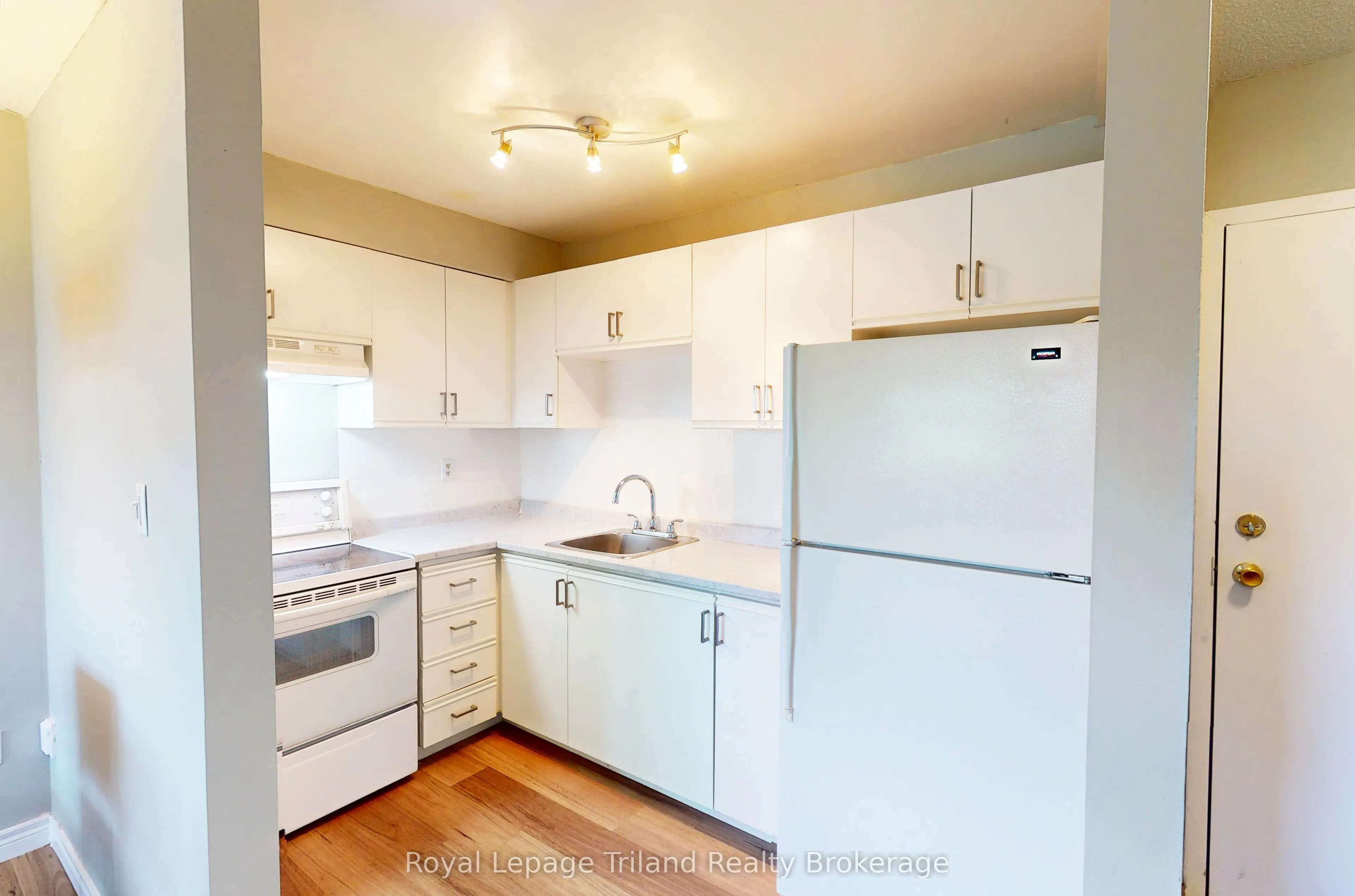 56 Hiawatha Road, #41